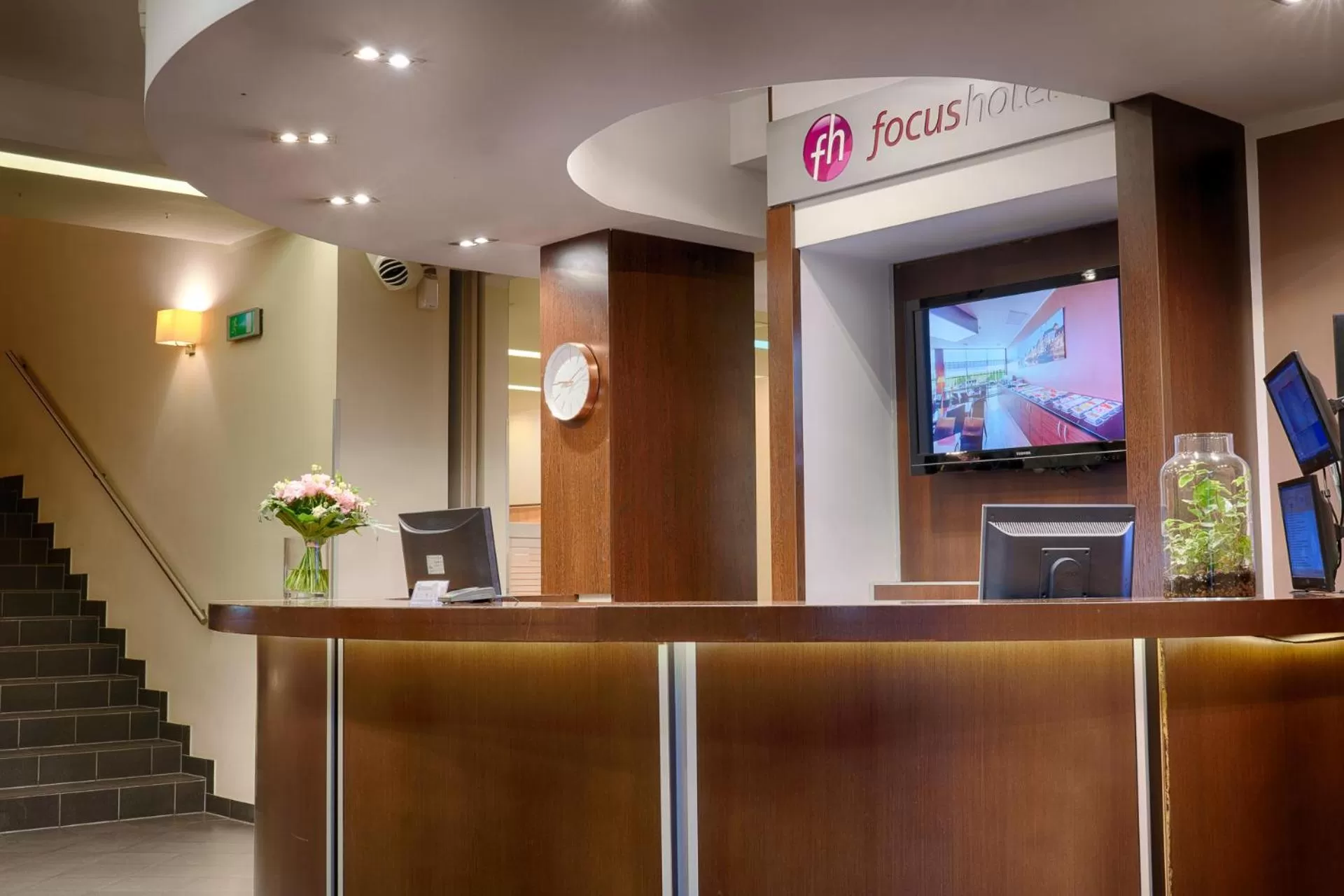Lobby or reception in Focus Hotel Szczecin