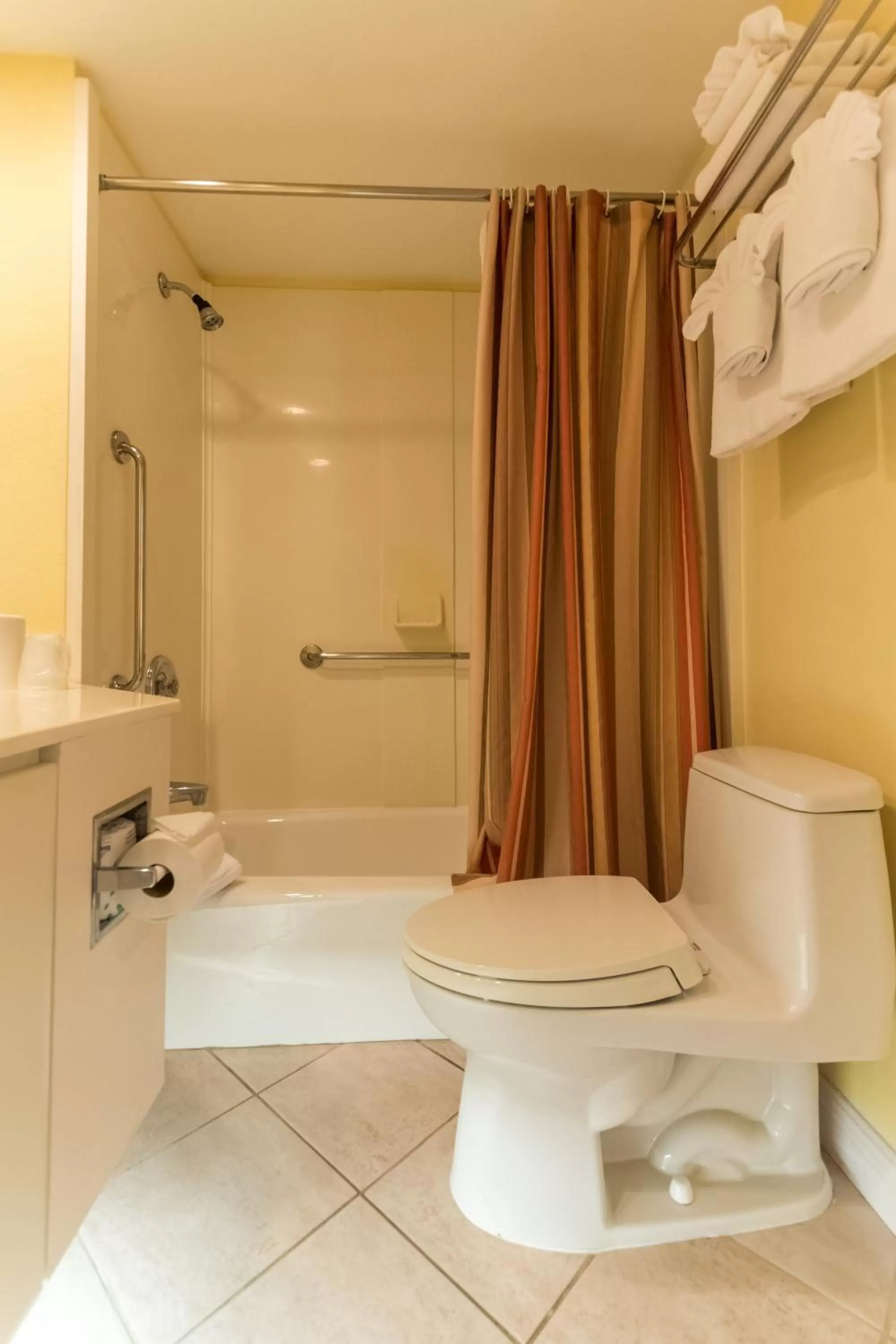 Bathroom in Inn at the Beach-Venice FLORIDA