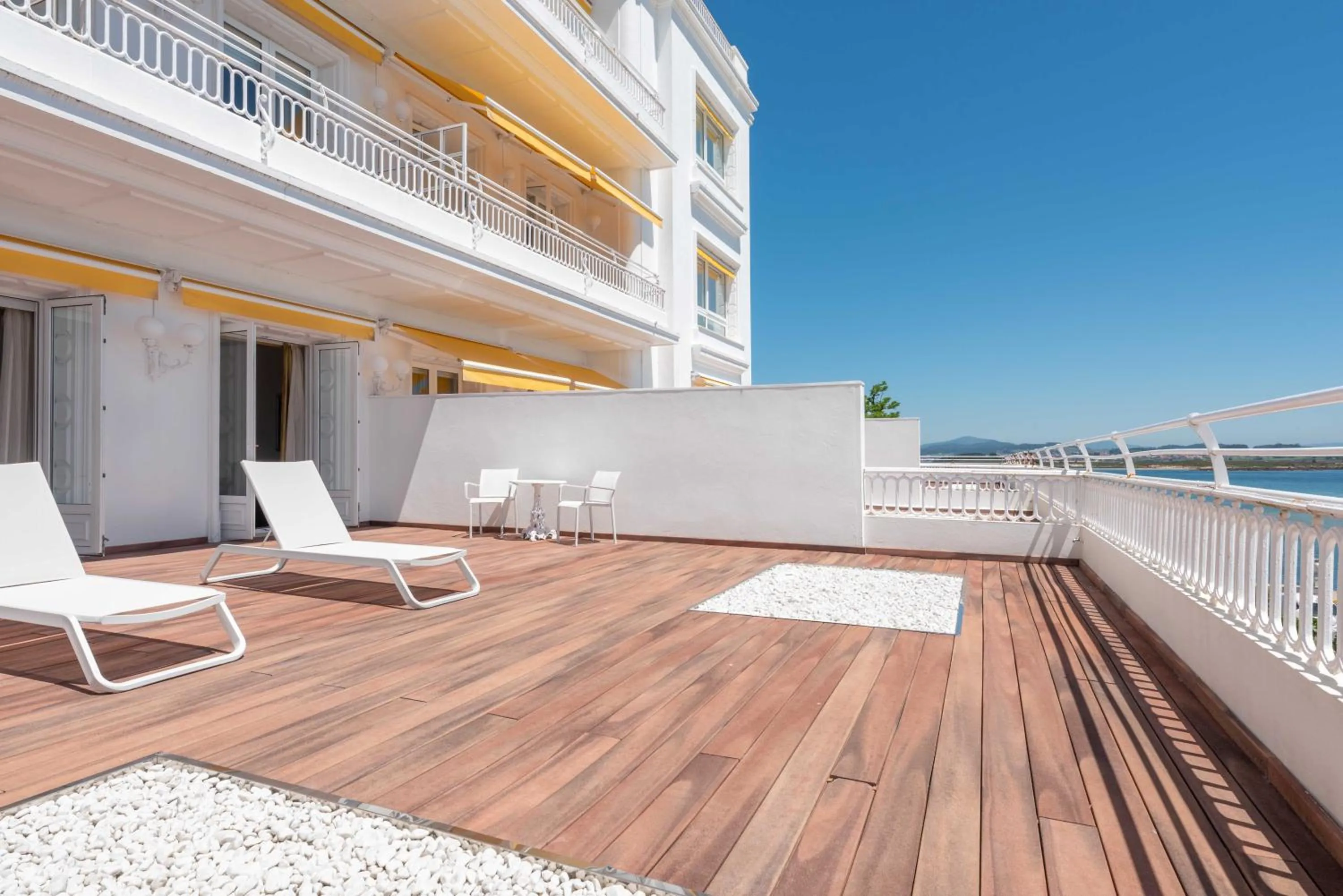 Balcony/Terrace in Eurostars Gran Hotel La Toja