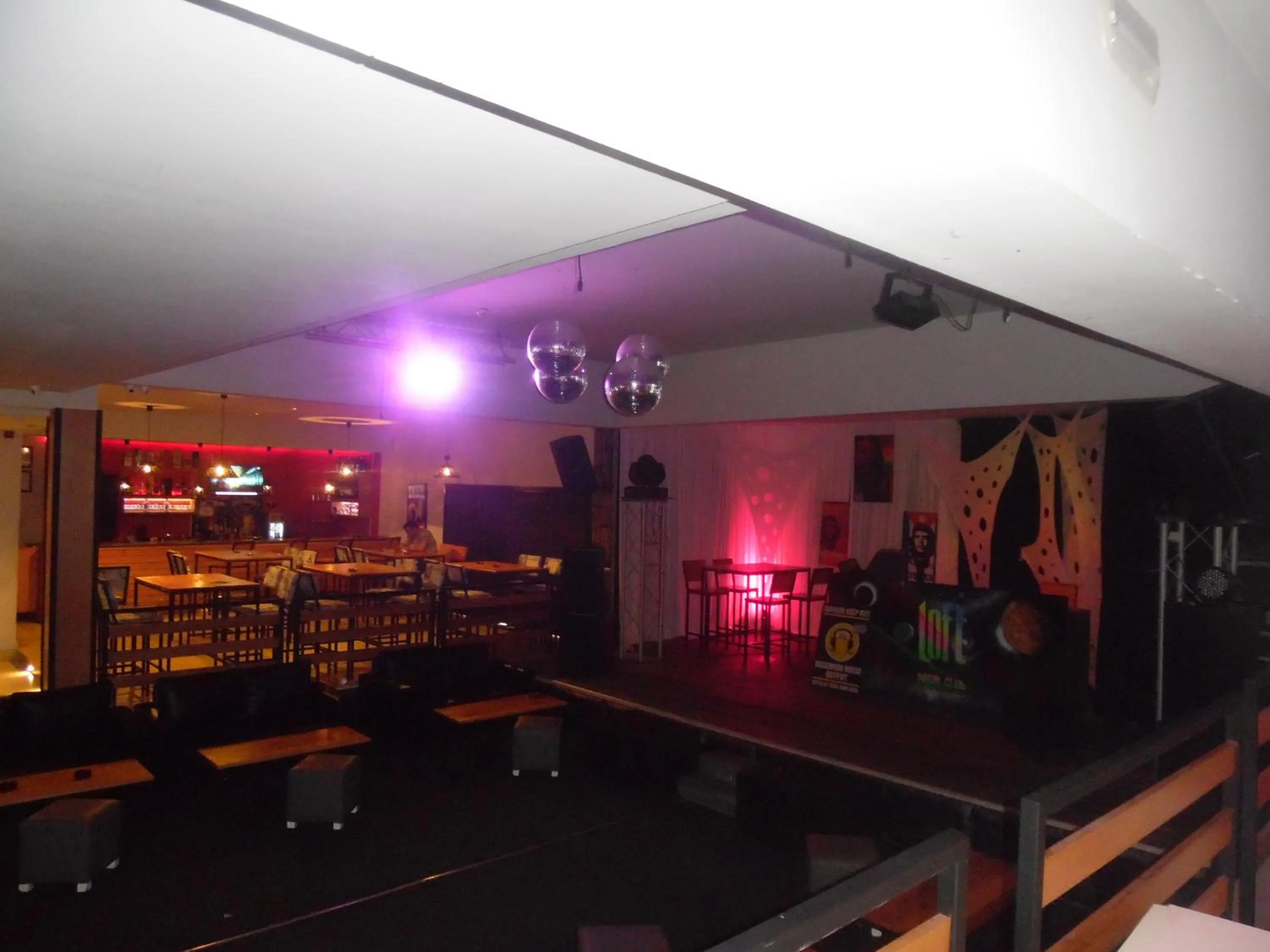 Nightclub / DJ in Hotel El Fell