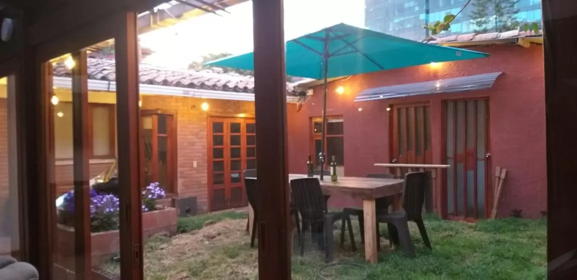 Garden in acogedor Hostal usaquen la parada del tren