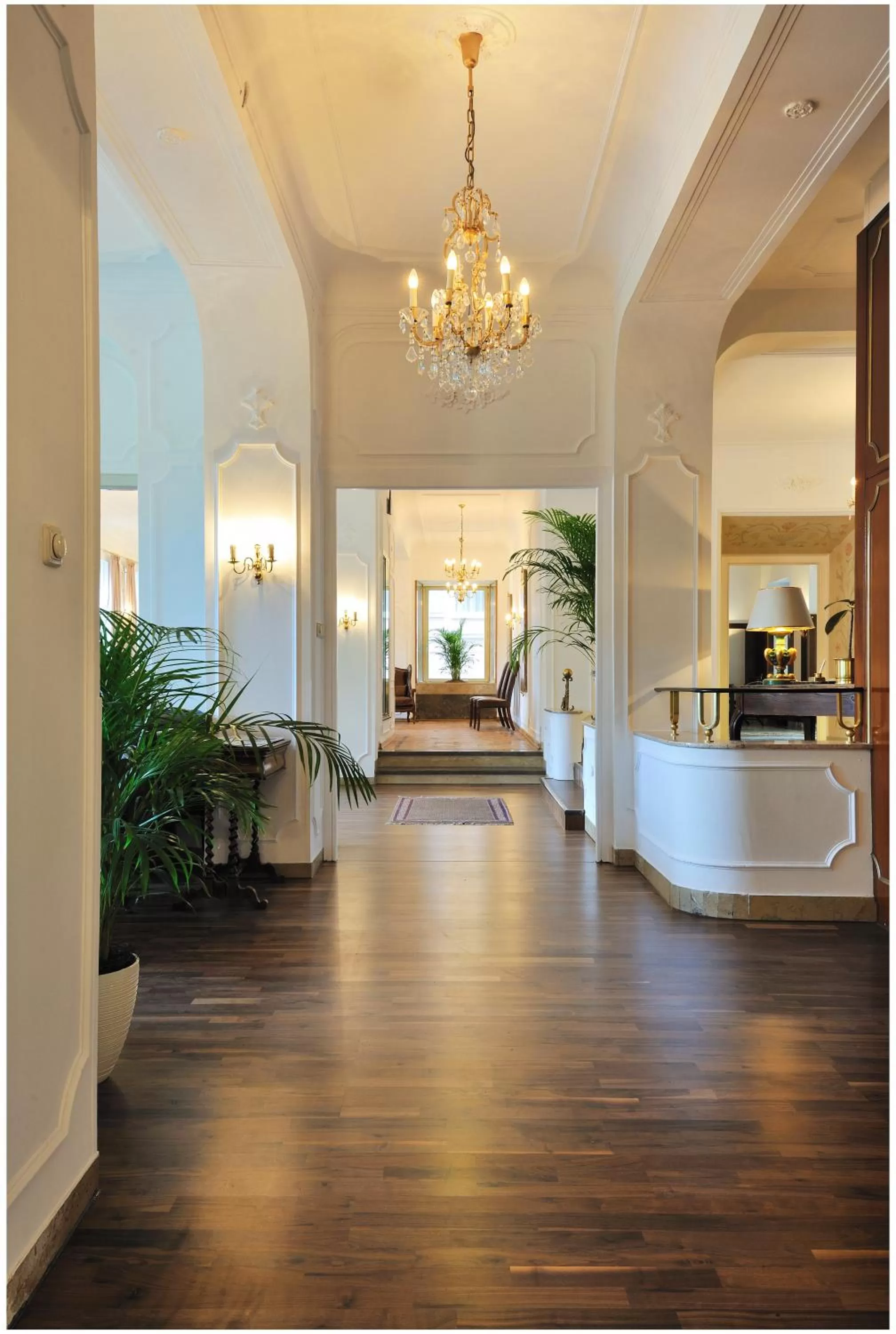 Lobby or reception in BRISTOL Hotel Bad Kissingen