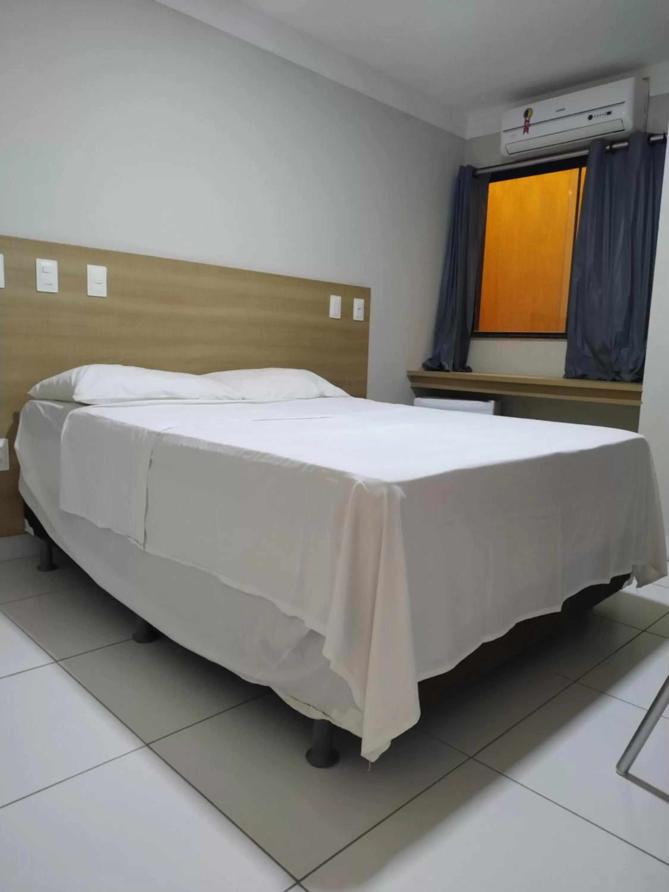 Bed in Hotel Executivo Boulevard