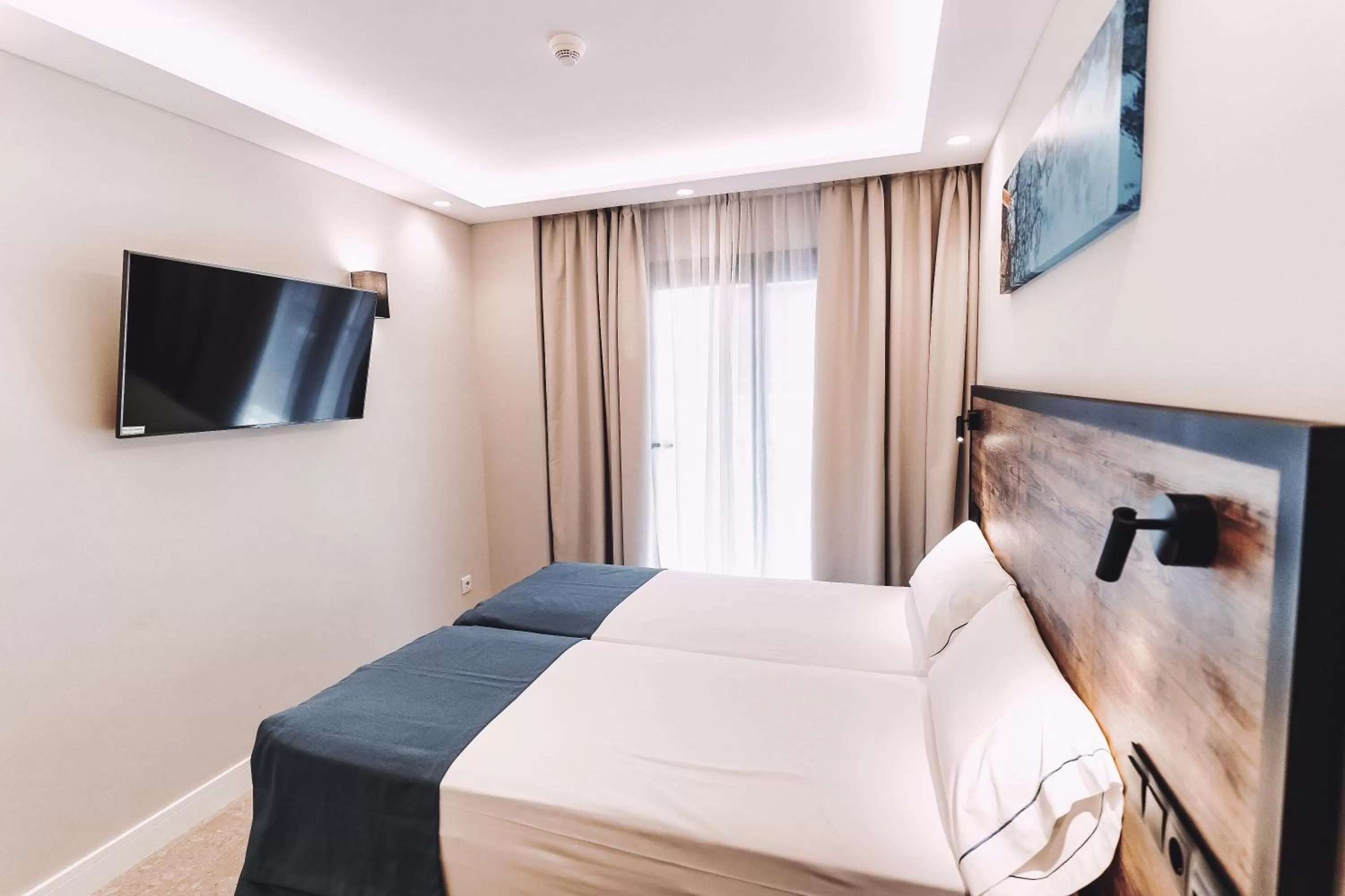 Bed in GBH Hotel-Apartamentos Posidonia