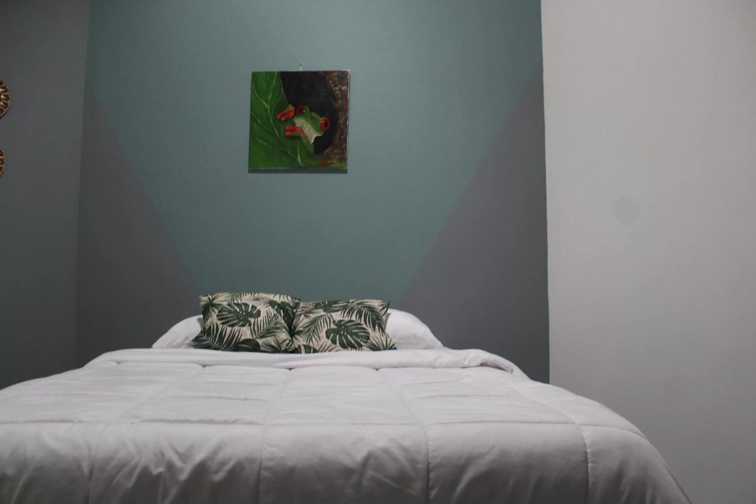 Bed in Cando Living Apartments in Central Avenue