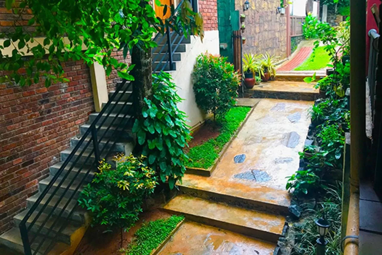 Facade/entrance in Veraima Kandy