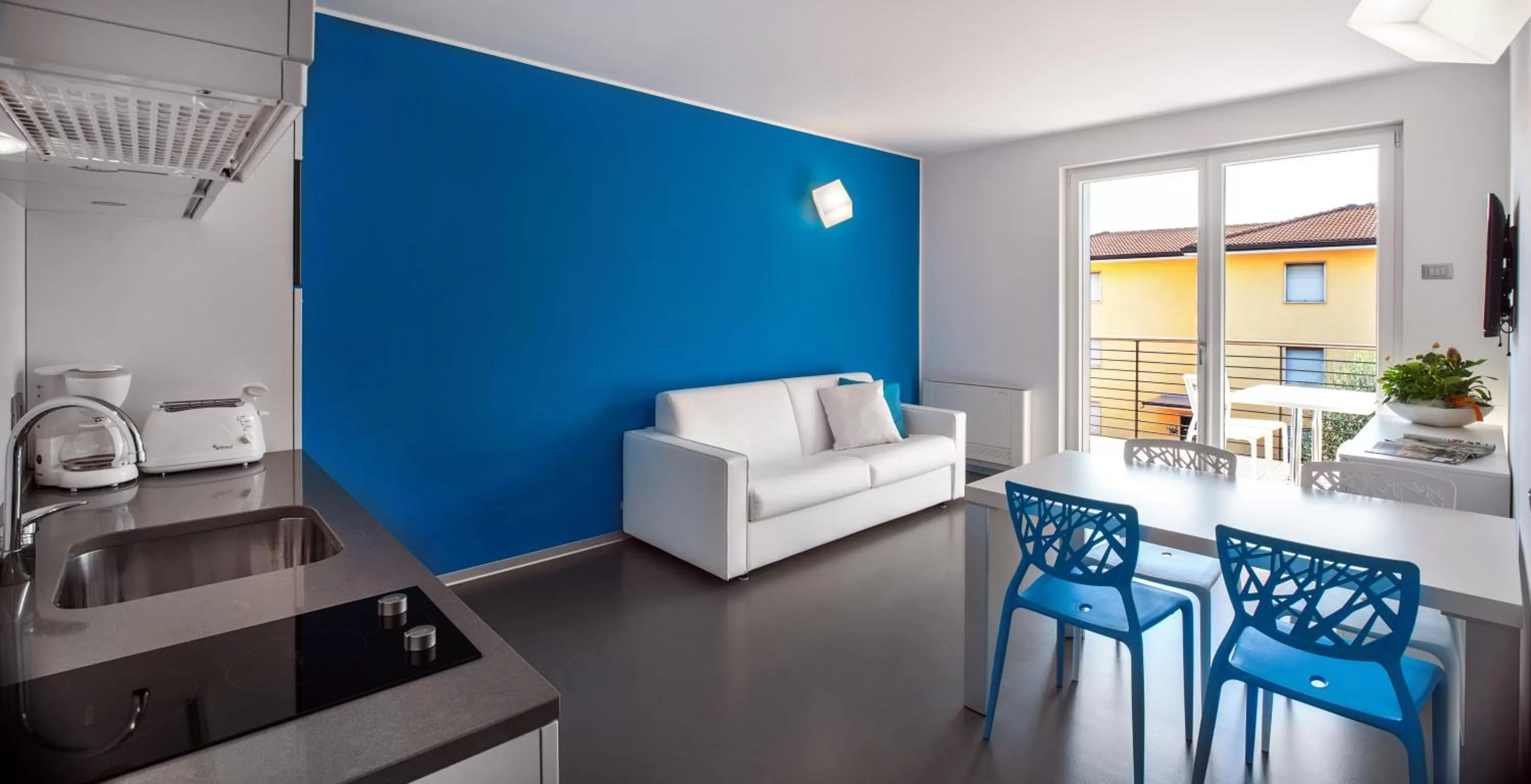 Kitchen or kitchenette in Gardabike Residence