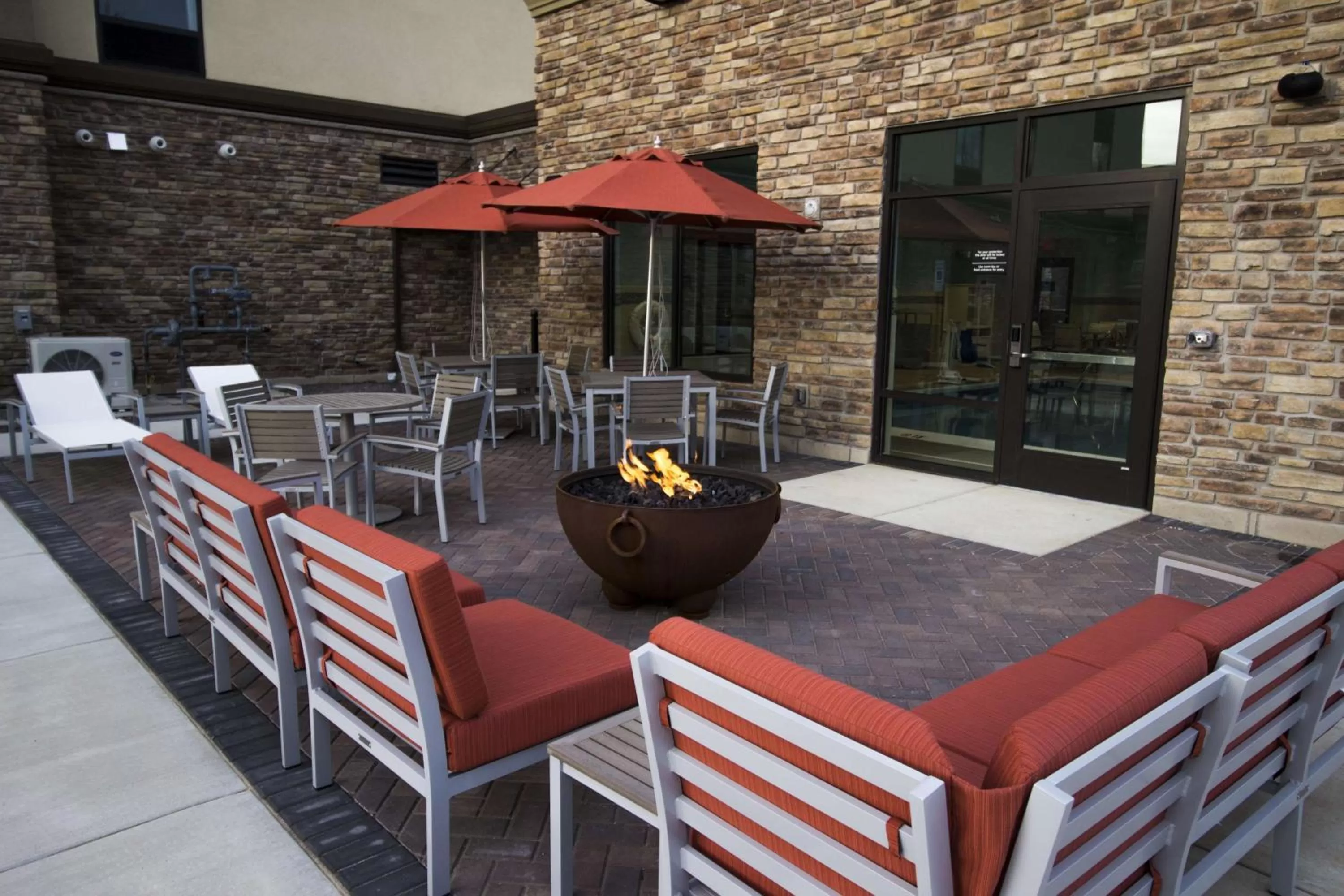 Property building in Hampton Inn Decatur, Mt. Zion, IL