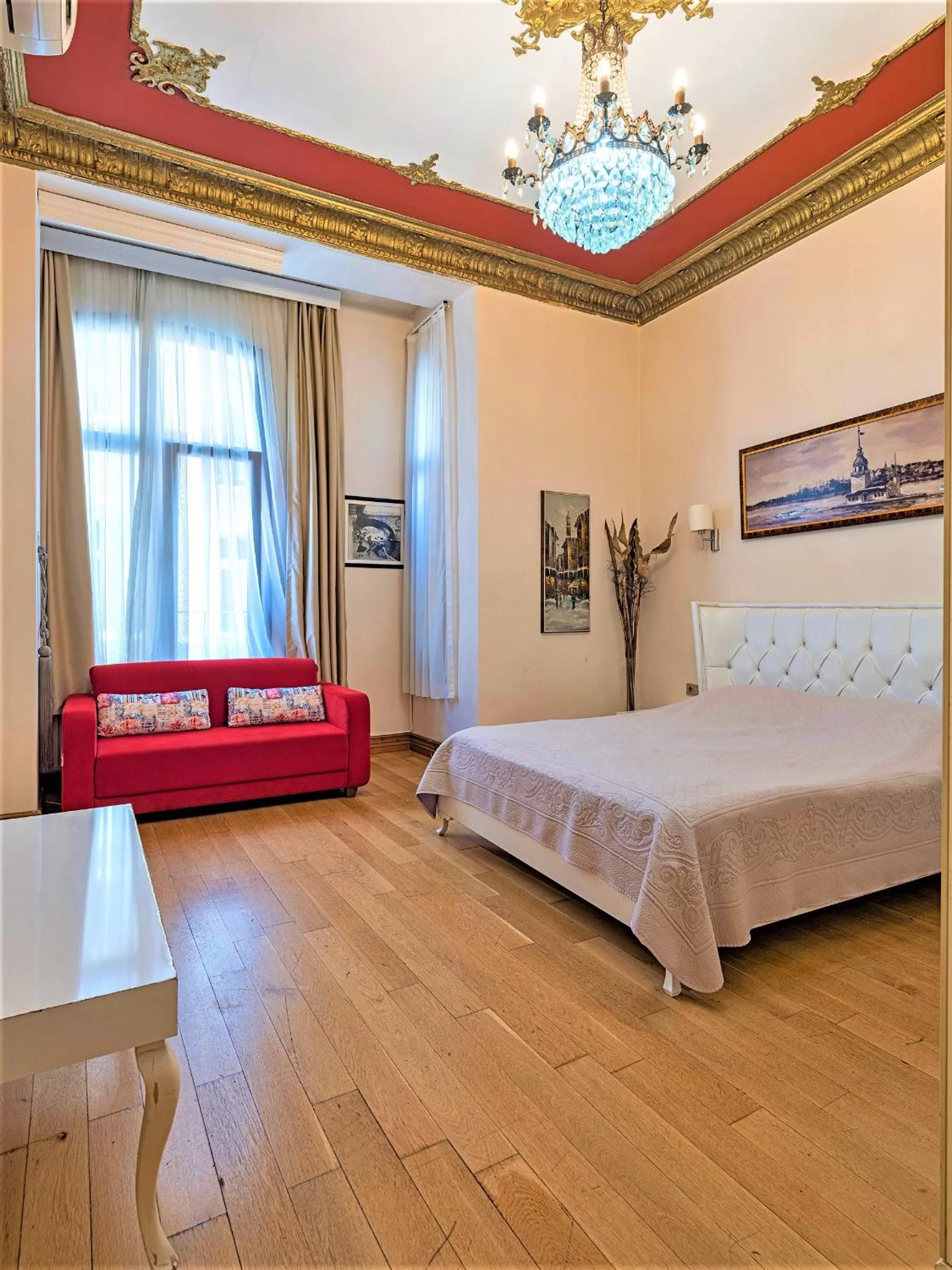 Bed in Ragip Pasha Apartments