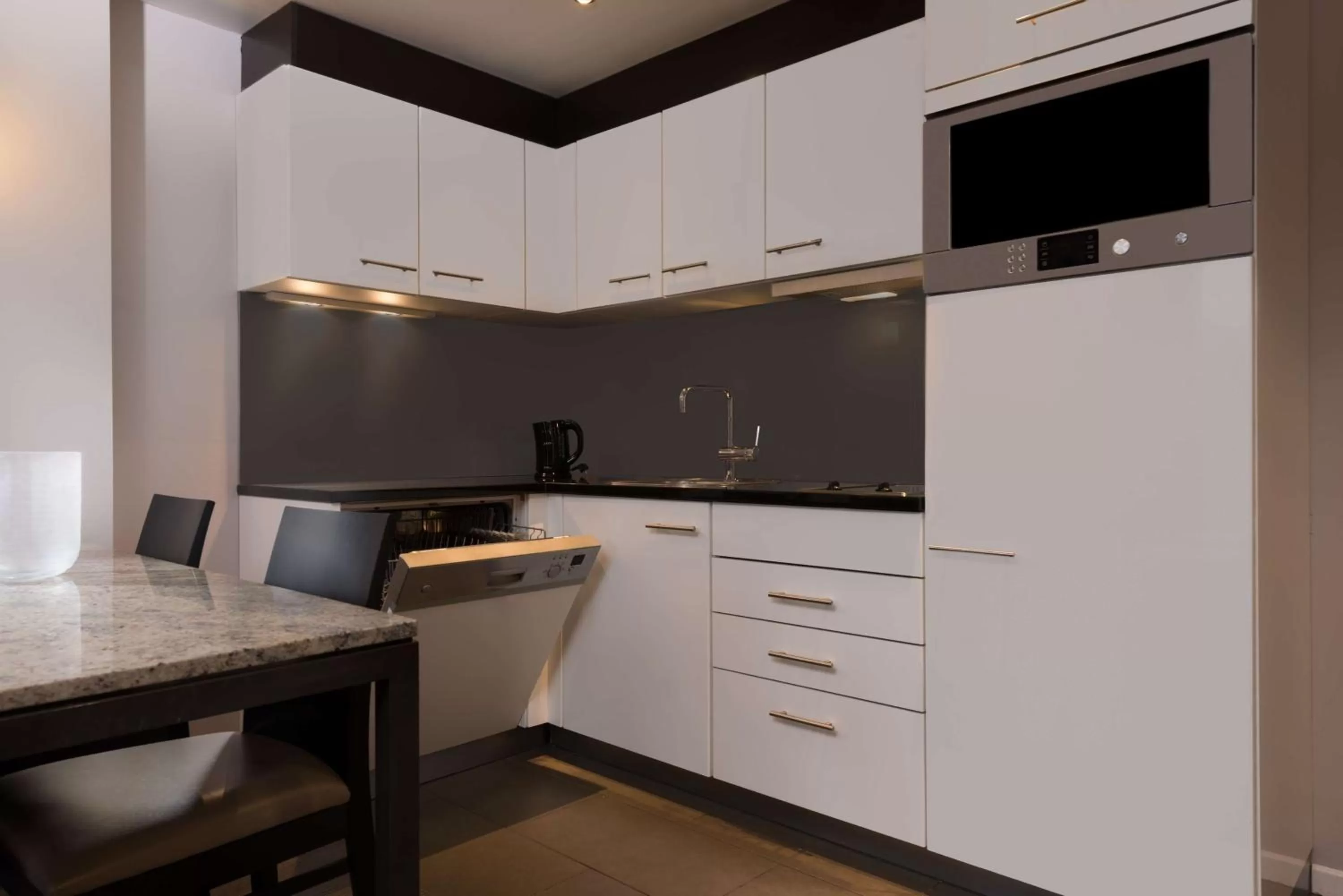 Photo of the whole room in Adina Apartment Hotel Frankfurt Neue Oper