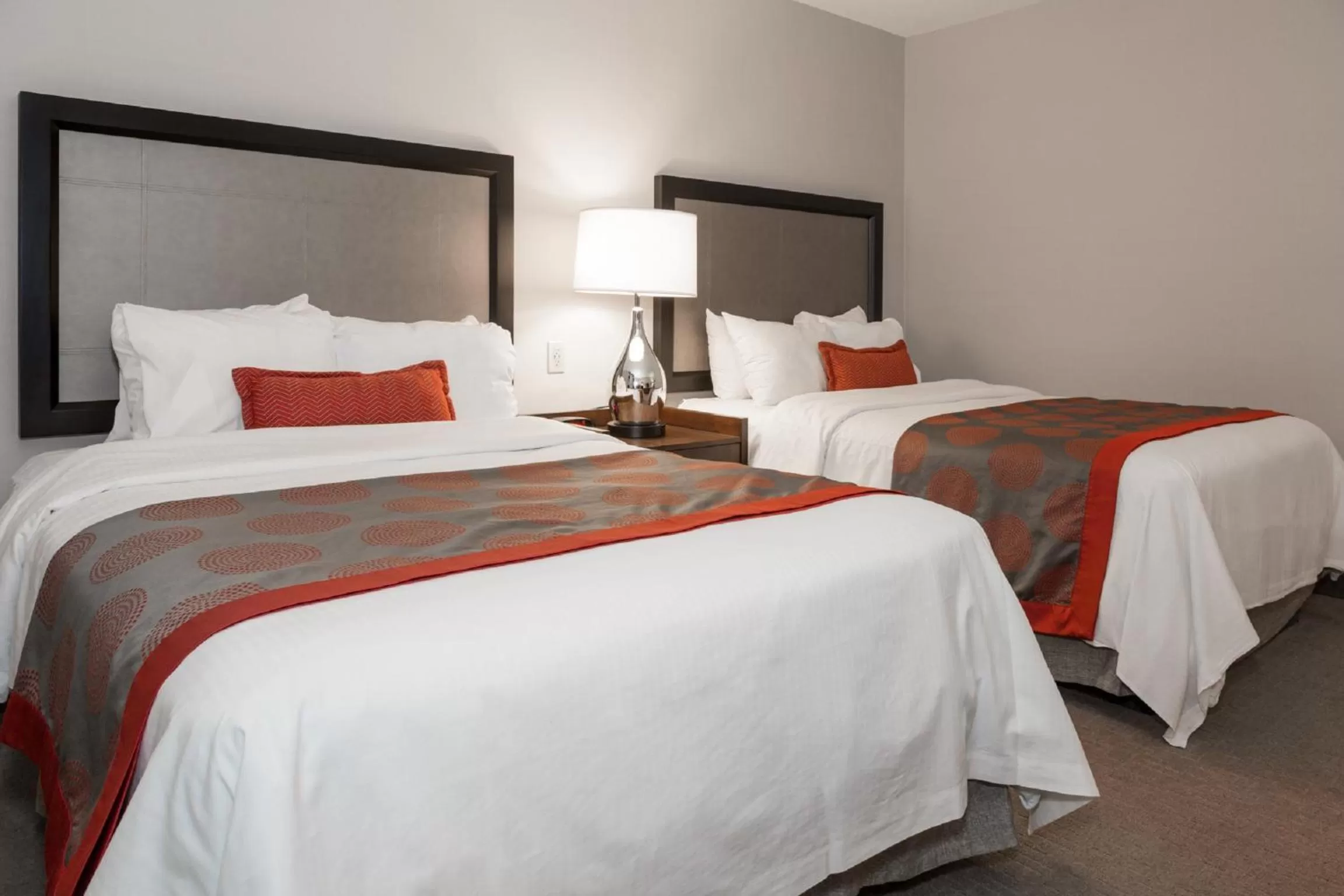 Bedroom, Bed in Ramada by Wyndham Boston