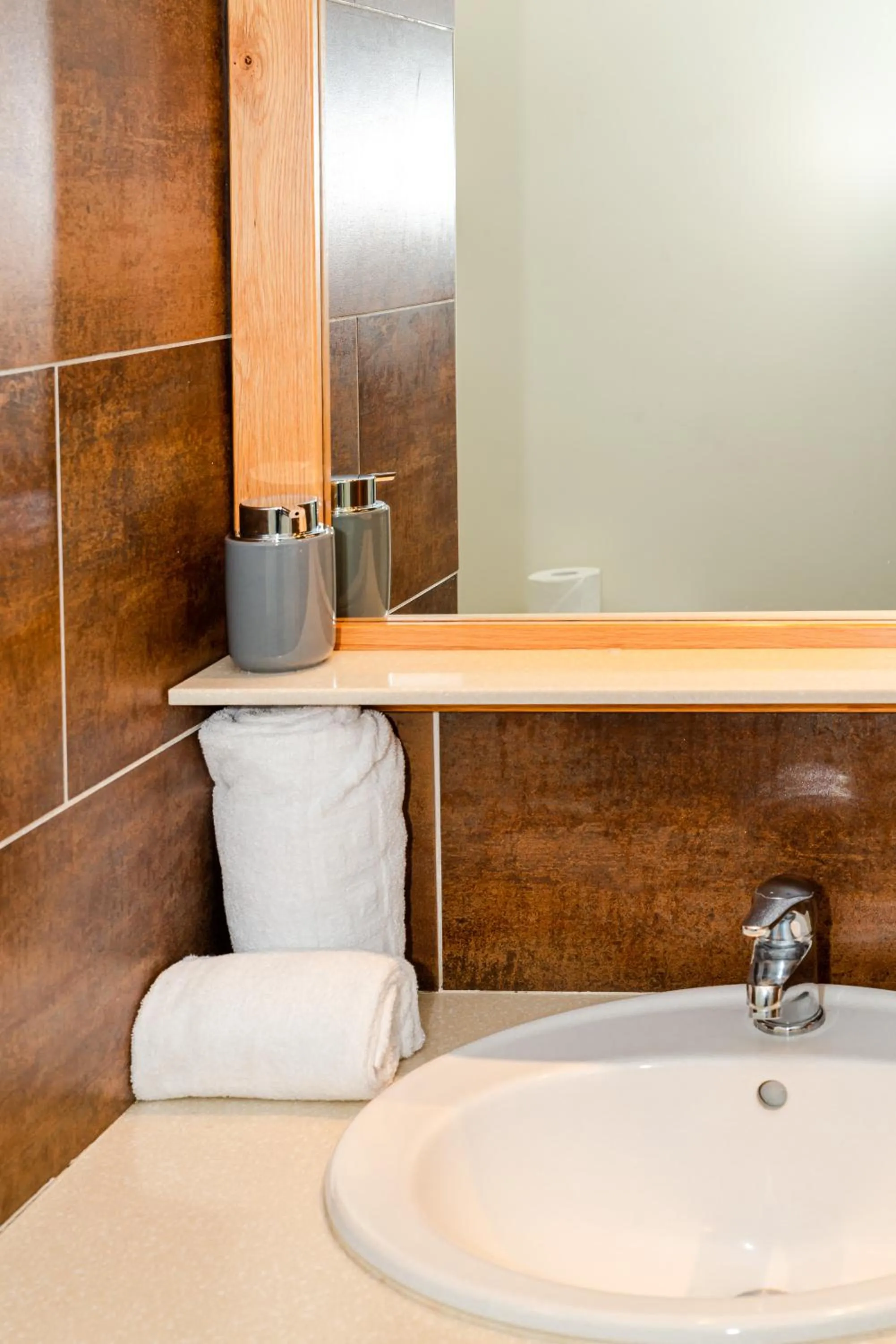 Bathroom in Tama Hotel