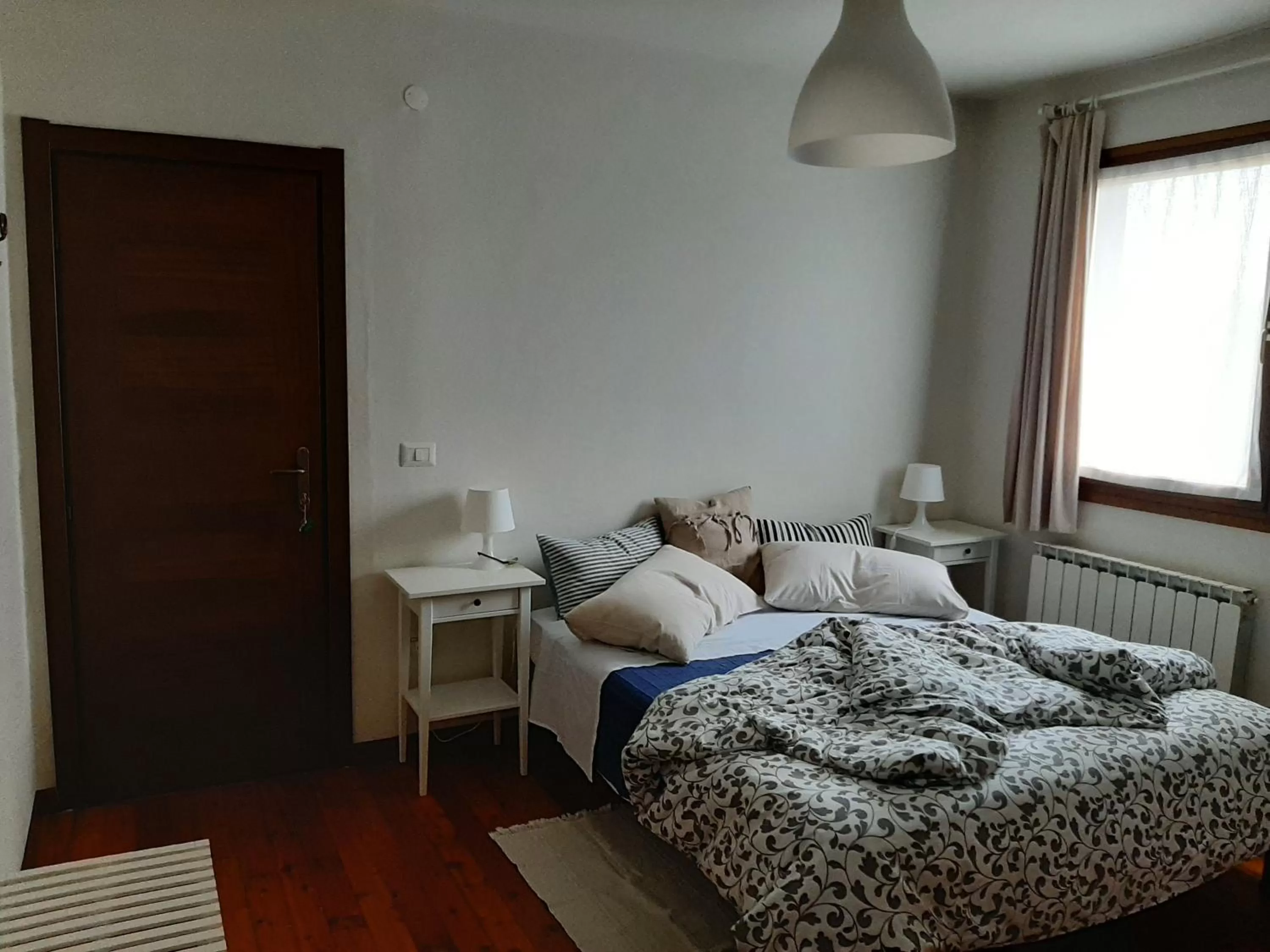 Bedroom, Bed in cà bianca