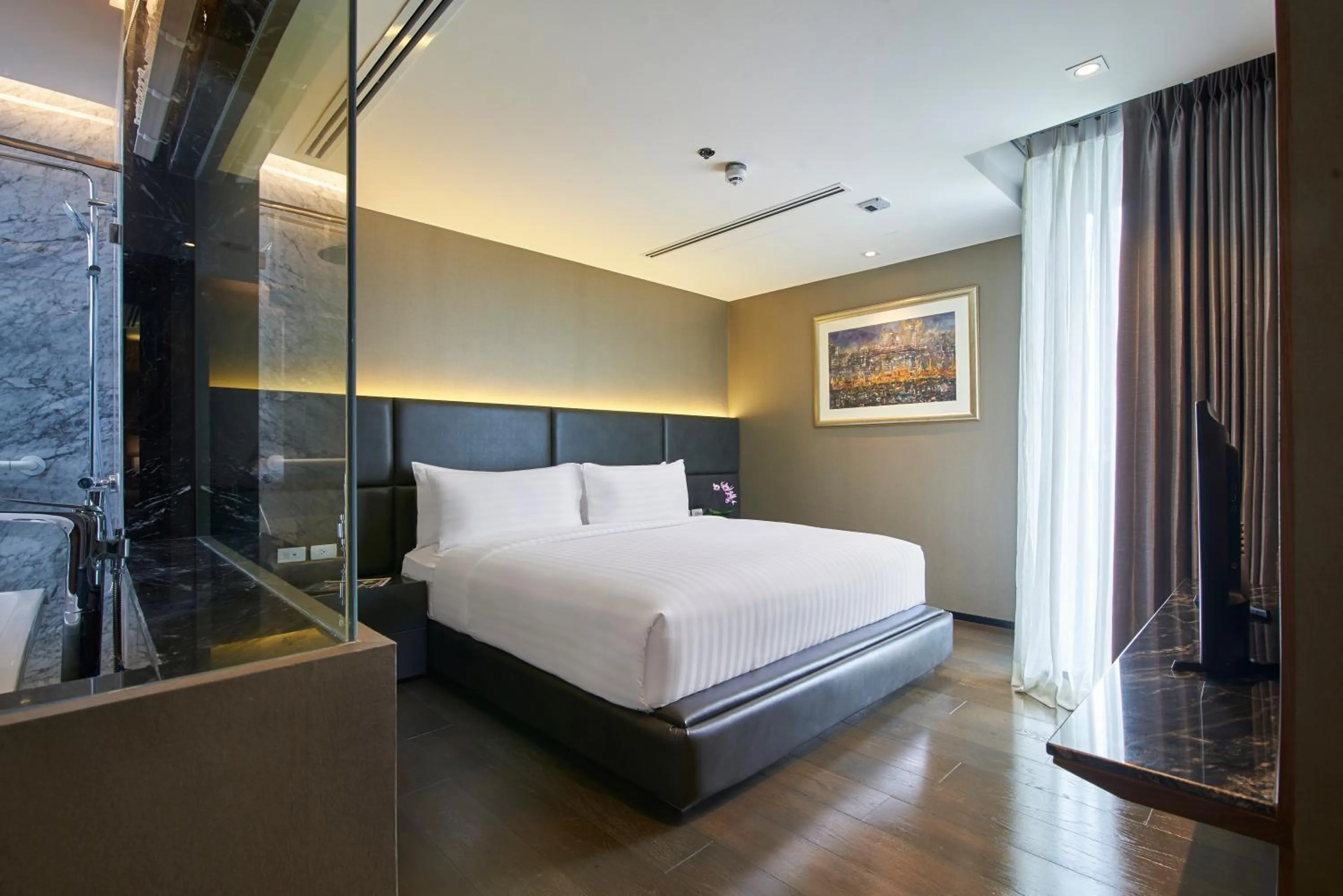 Bedroom, Bed in Amp Am House Bangkok Hotel