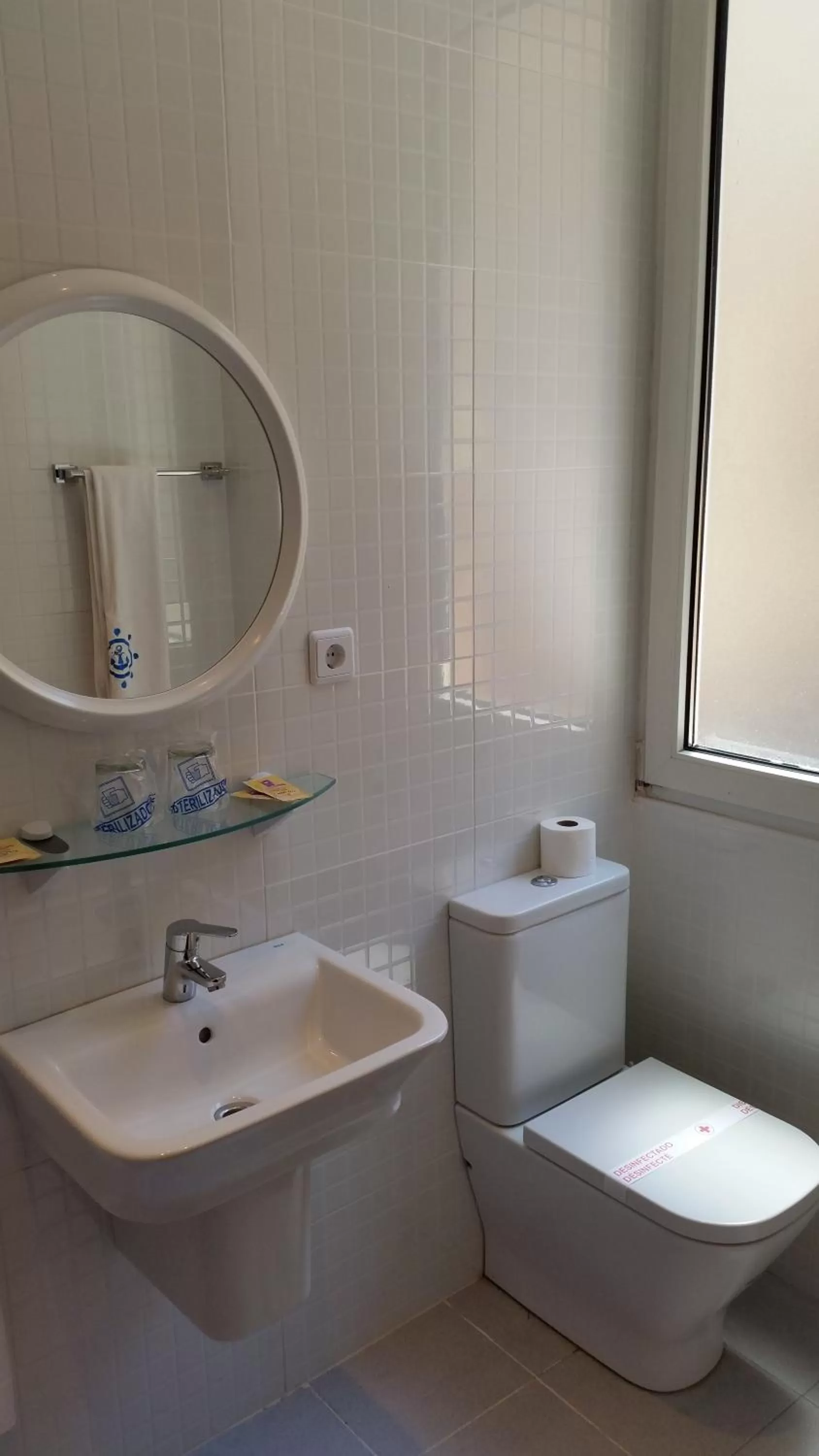 Bathroom in Hotel Marítimo Urban