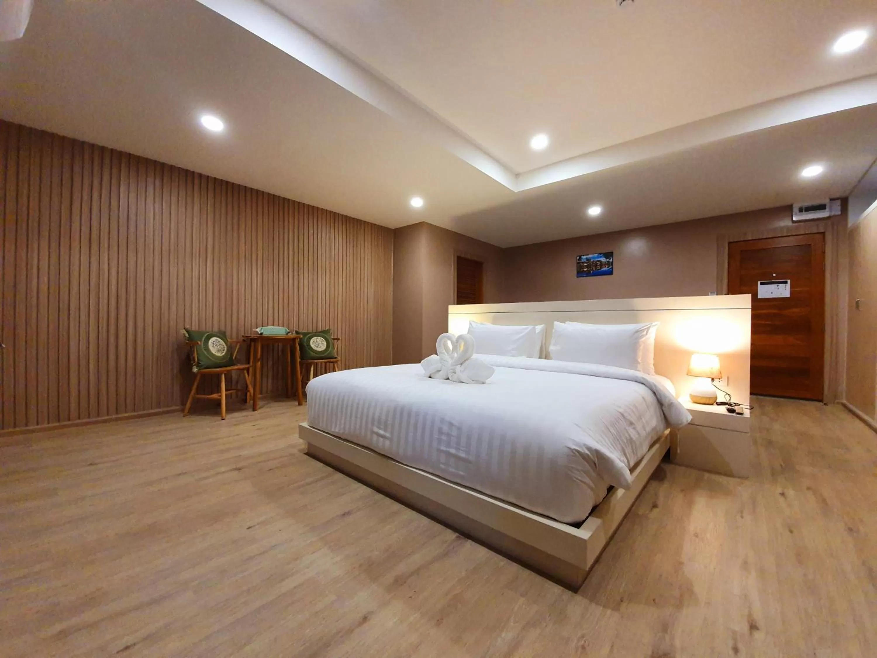 Photo of the whole room, Bed in USABAI Riverside Boutique Hotel