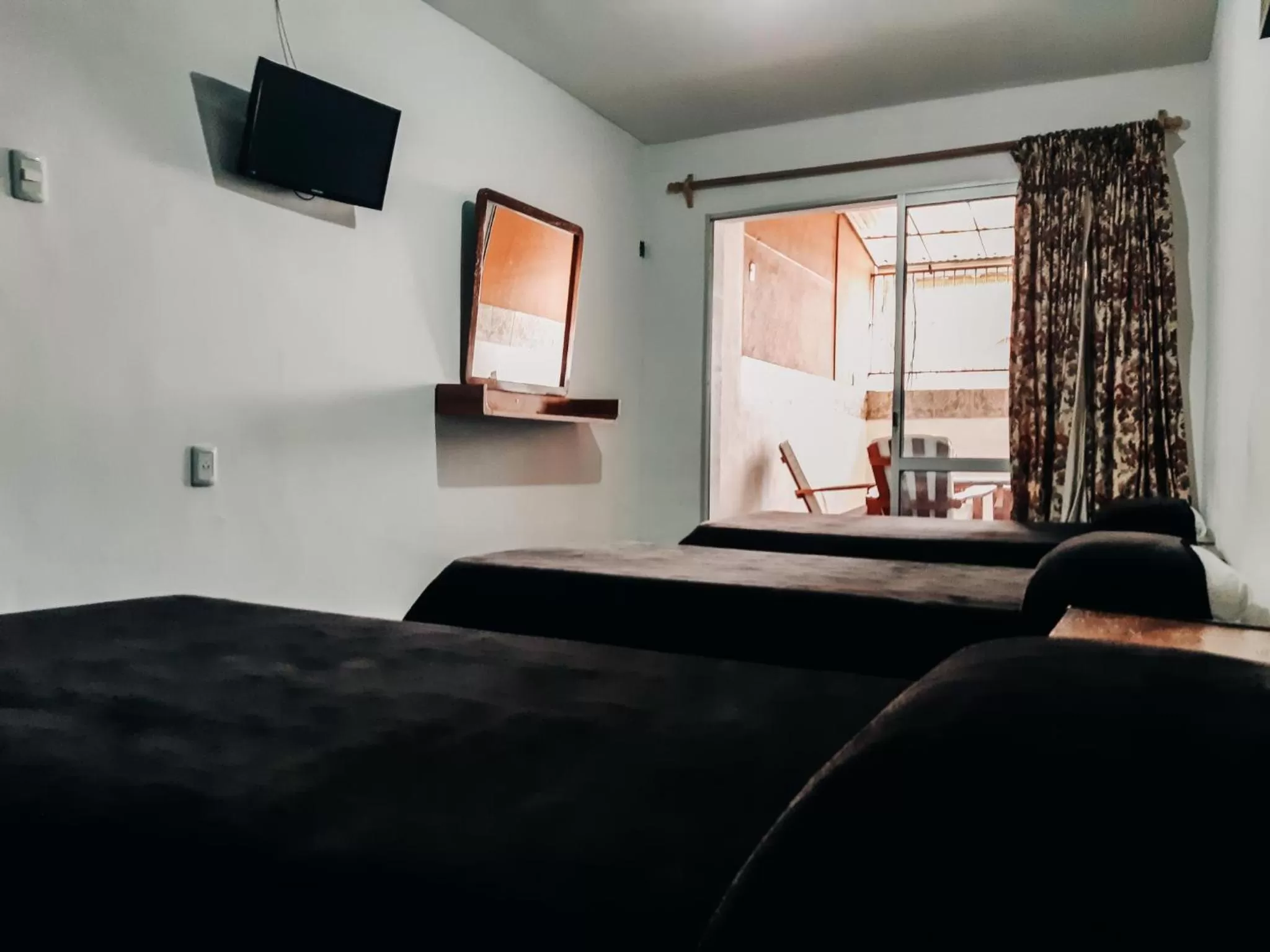 Photo of the whole room, Bed in Hotel Tia