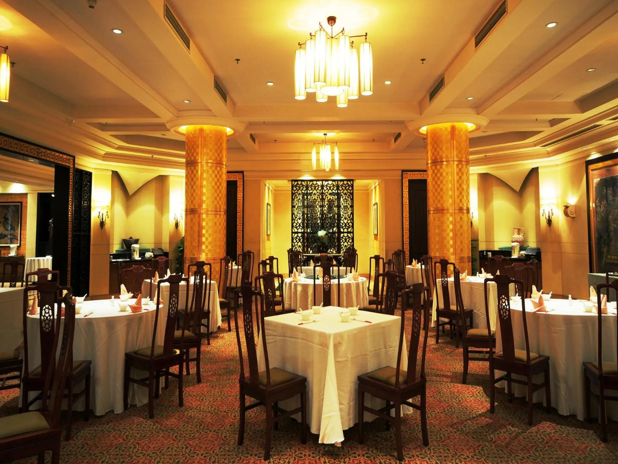 Restaurant/places to eat in Wyndham Beijing North