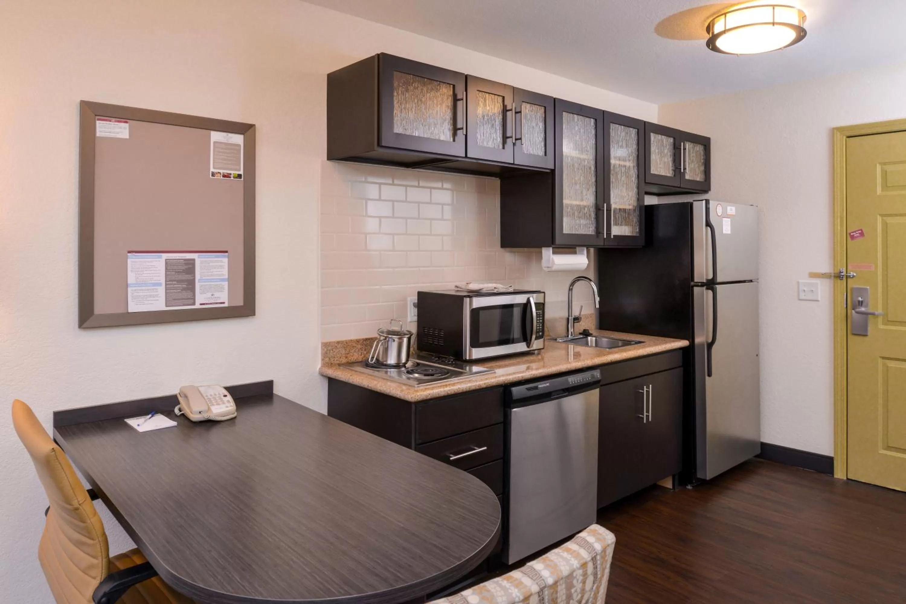 Kitchen or kitchenette in Candlewood Suites Paducah by IHG