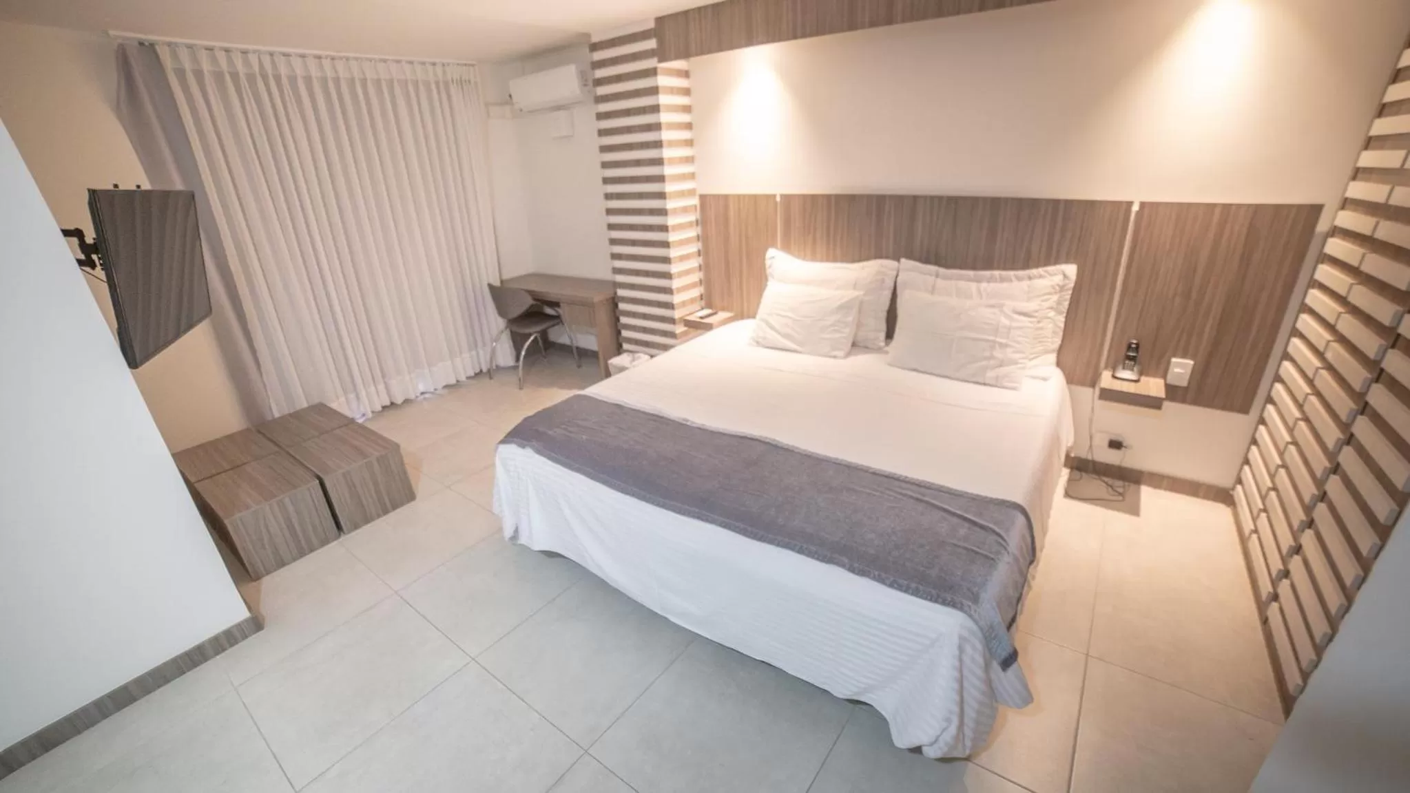 Bedroom, Bed in Hotel Torre Poblado