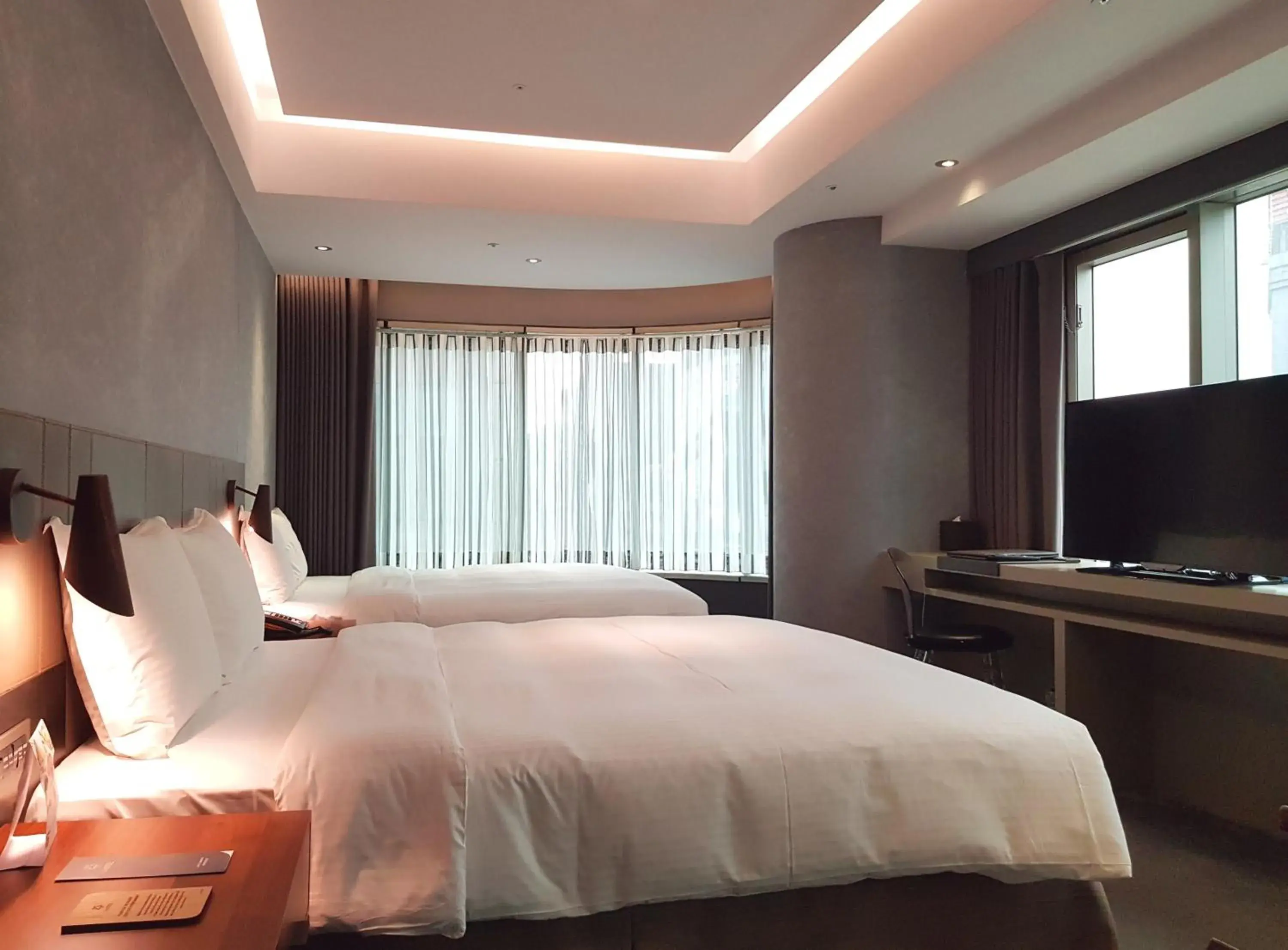 Deluxe Quadruple Room in CHECK inn Taipei Nanjing Deluxe Quadruple Room in CHECK inn Taipei Nanjing