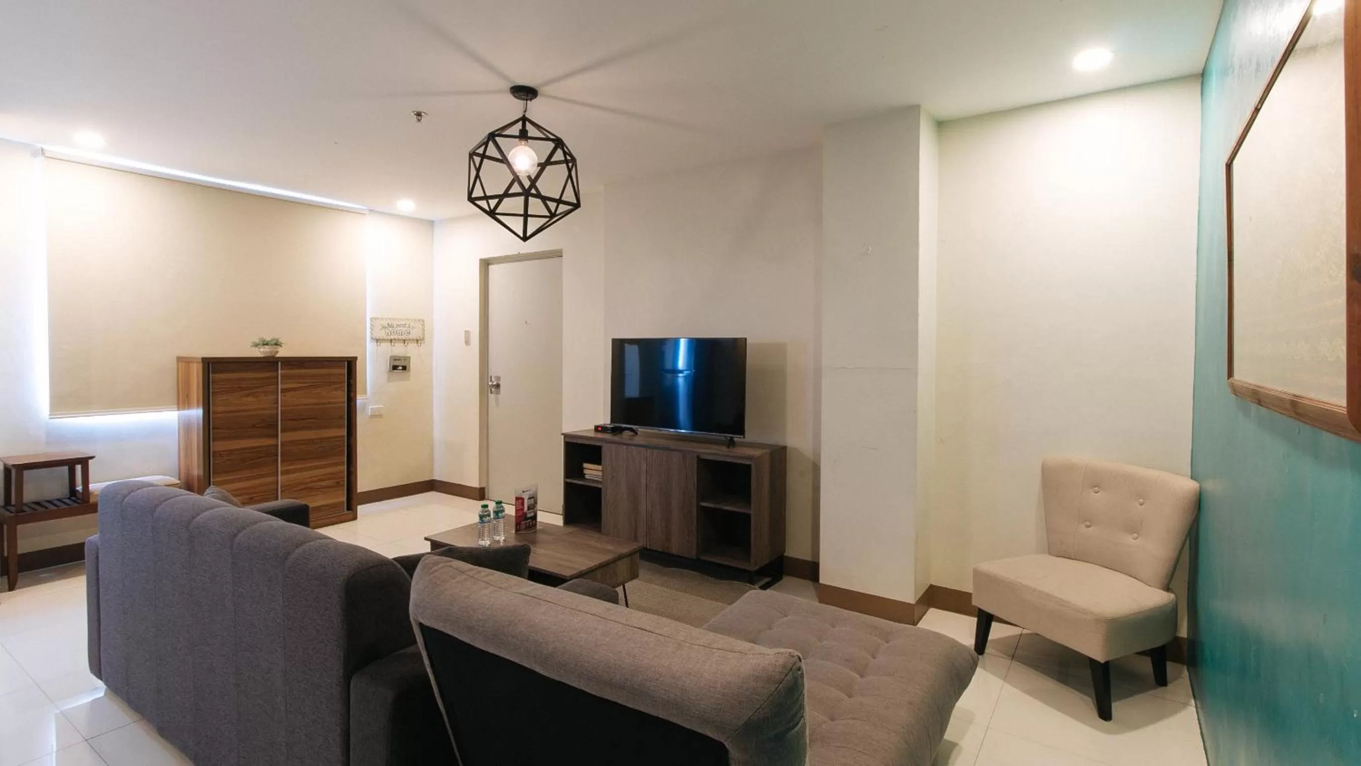 Seating area in RedDoorz Plus at Kamuning Quezon City