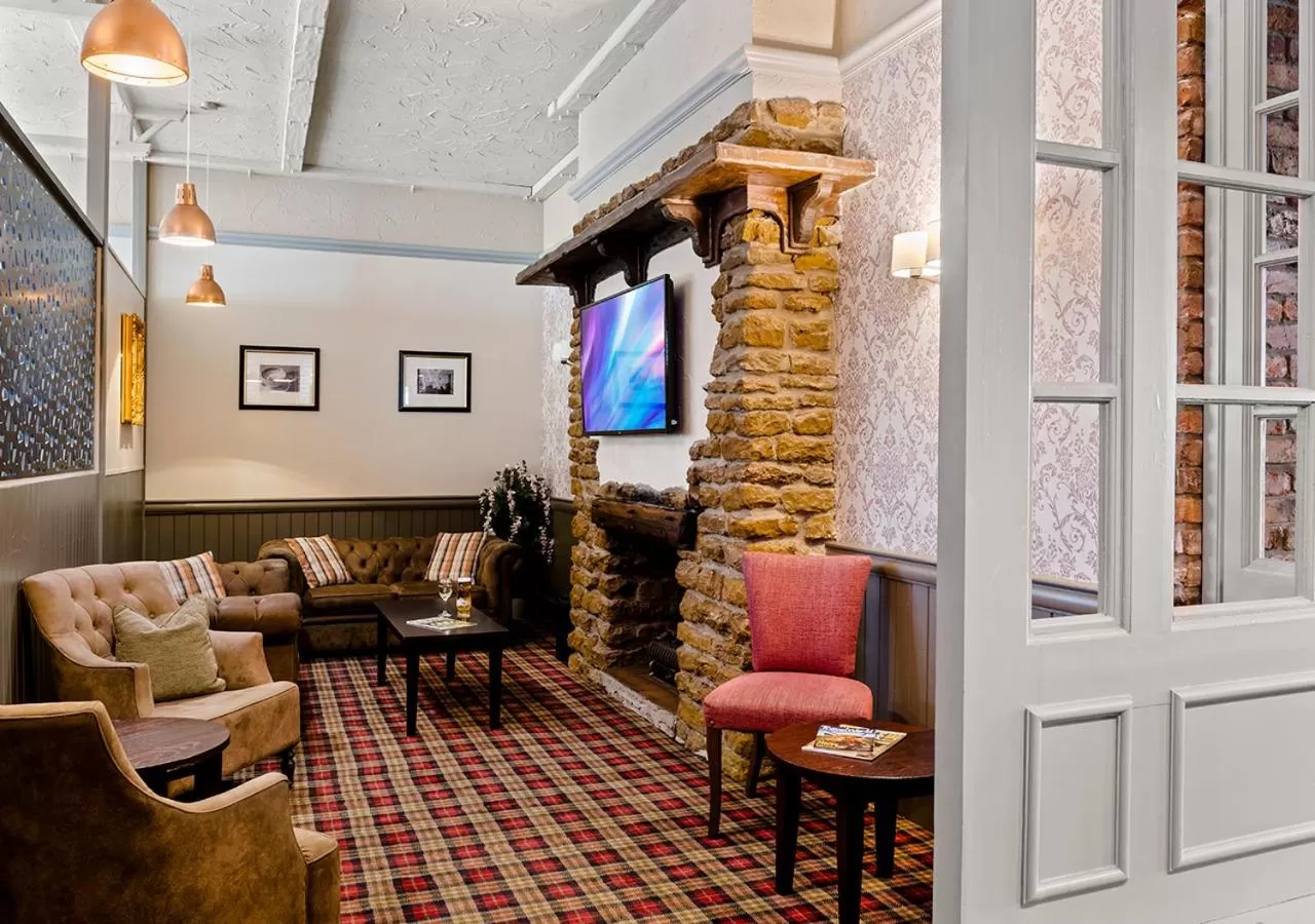 Lounge or bar in Dragonfly Hotel King's Lynn