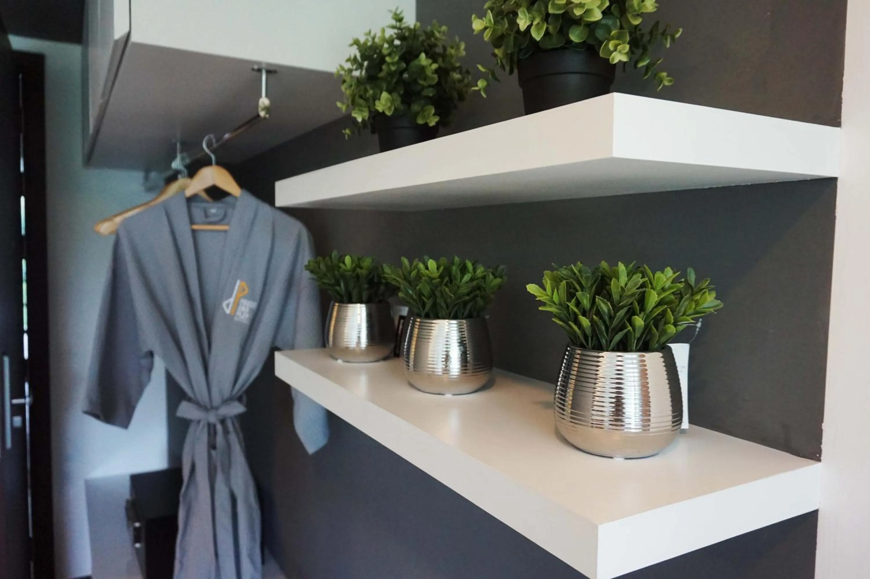 Decorative detail in Pause and Play Hotel