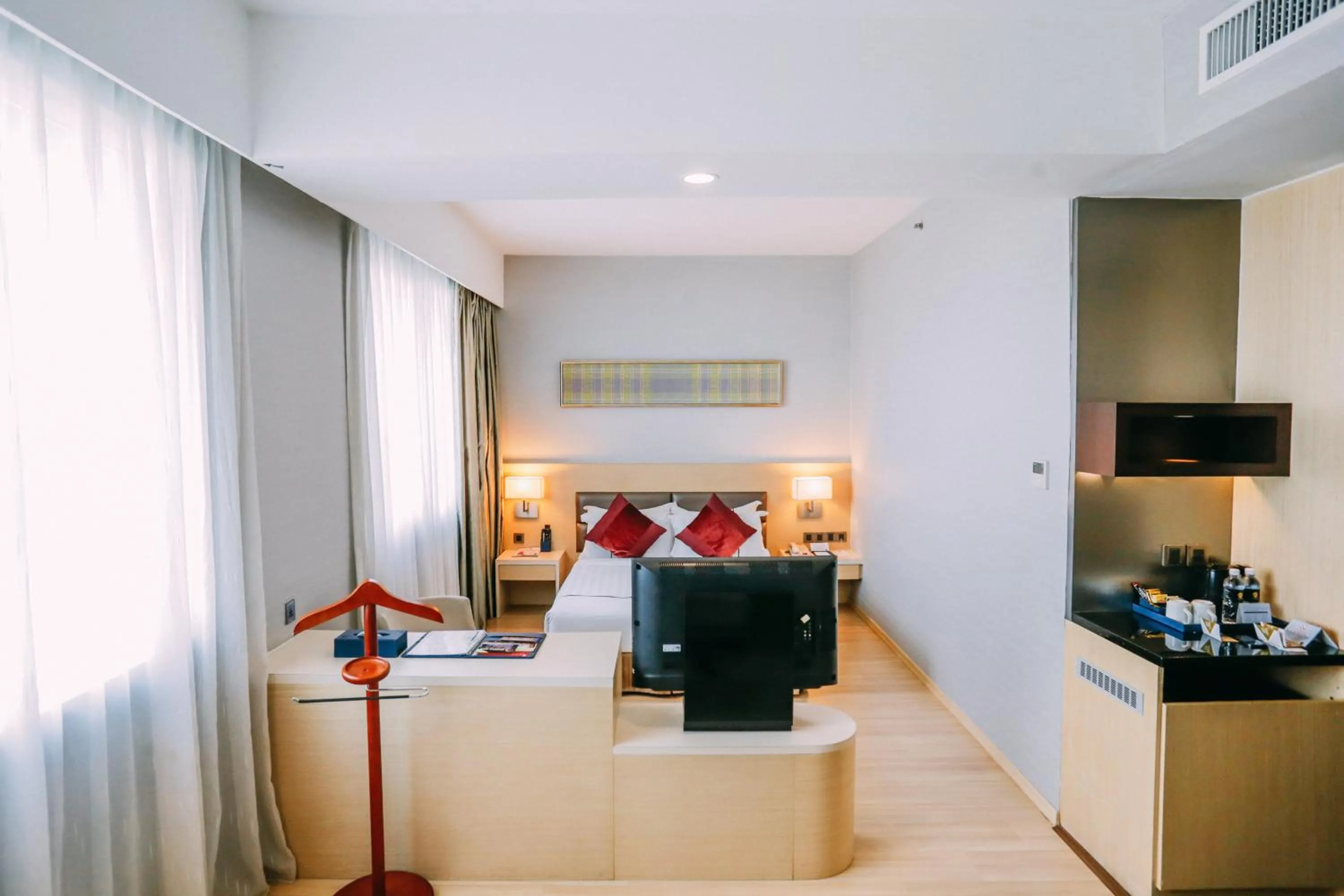 Photo of the whole room in Hotel Granada Johor Bahru