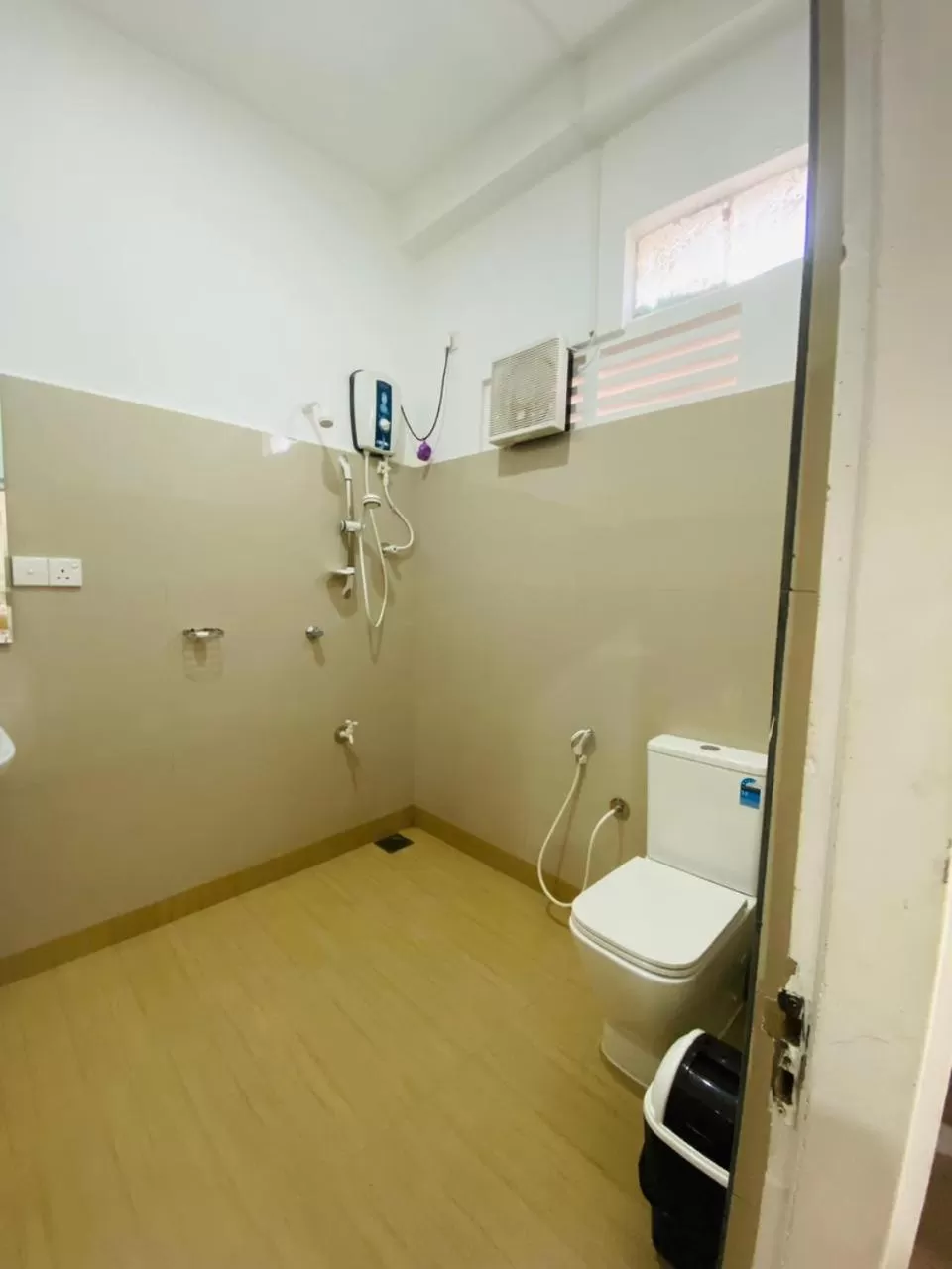 Bathroom in Optimum Residencies
