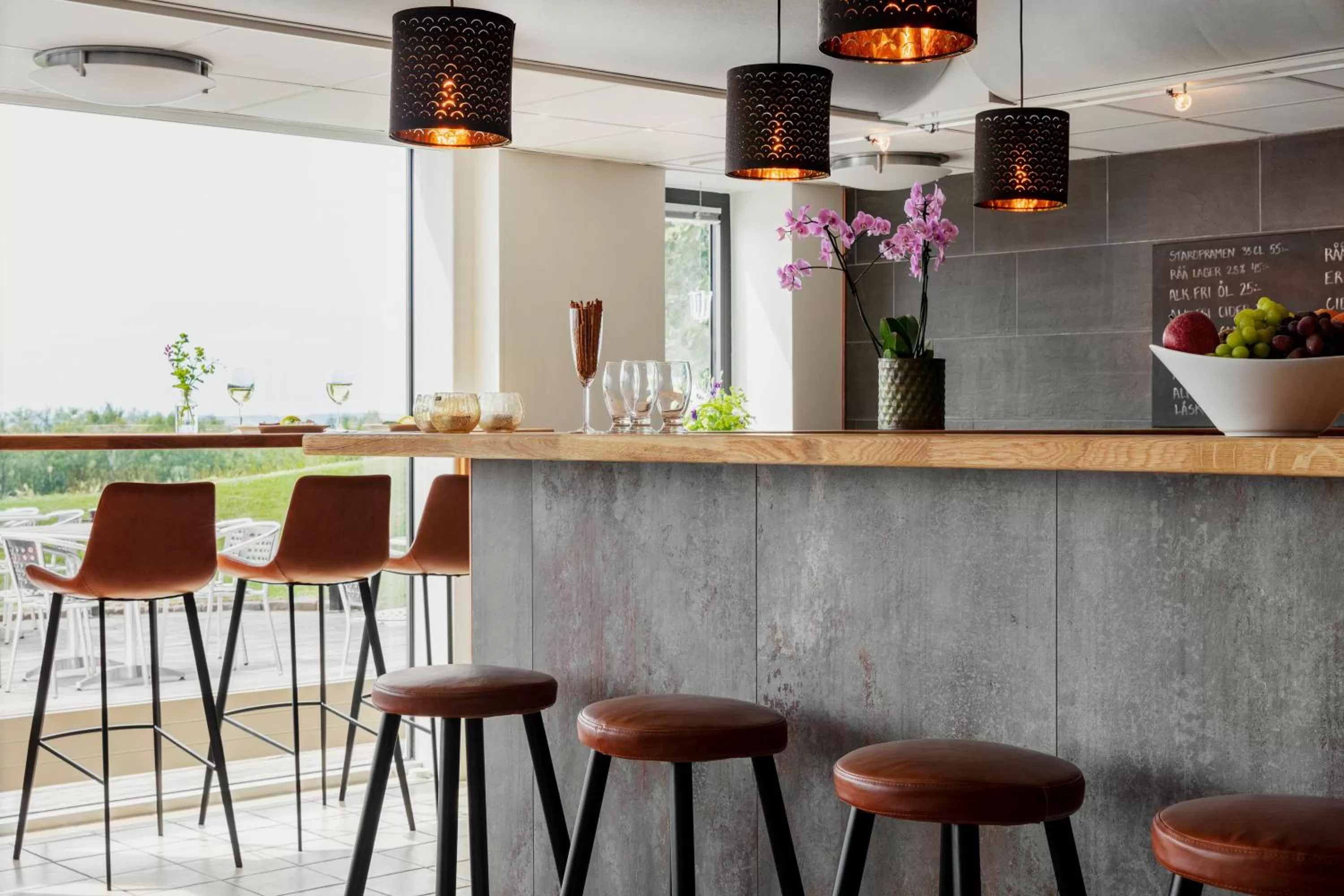 Restaurant/places to eat in Sundsgården hotell & konferens