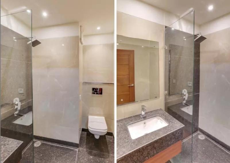 Bathroom in Hotel Yatrik