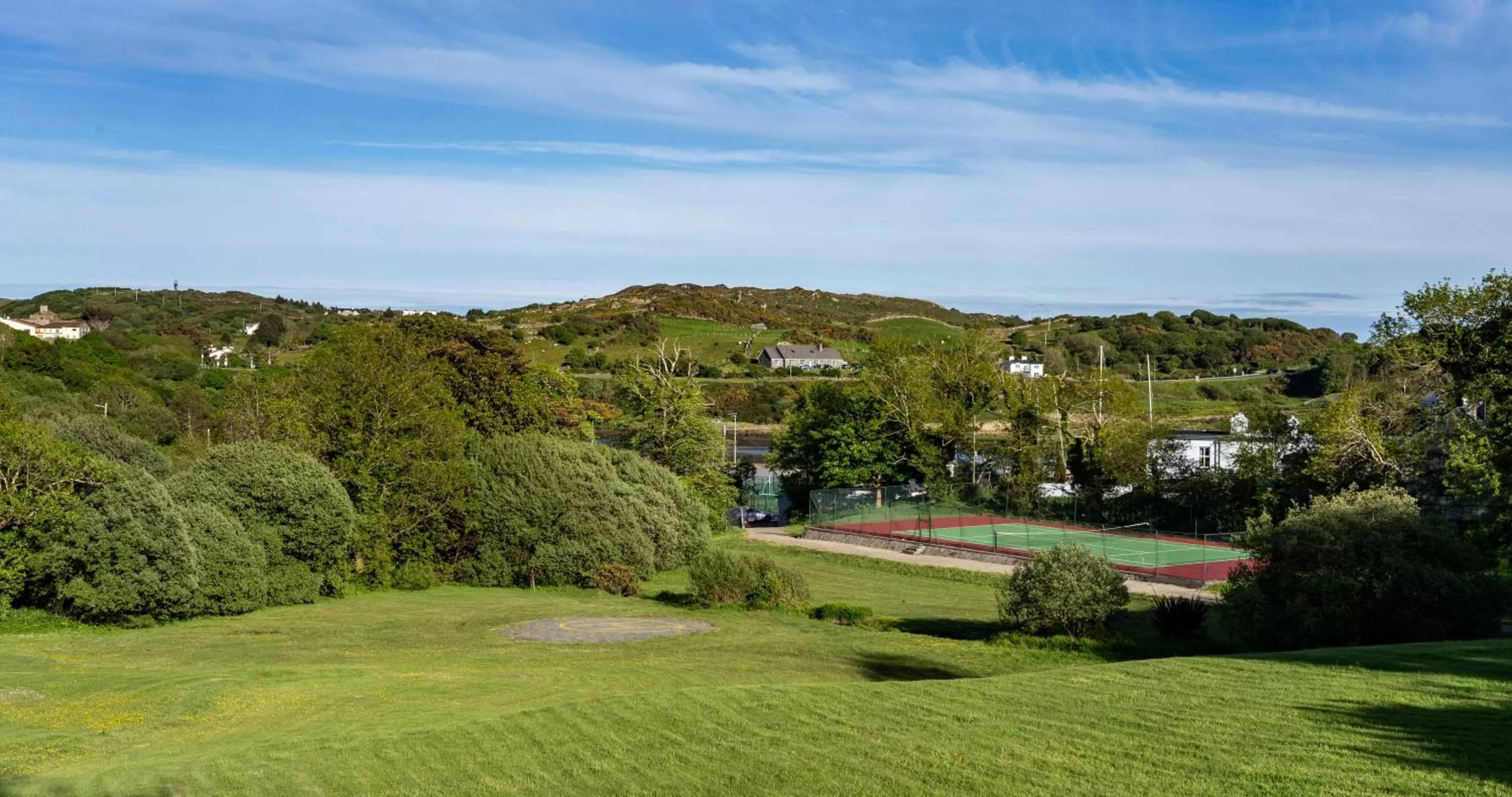 Tennis court in Abbeyglen Castle Hotel