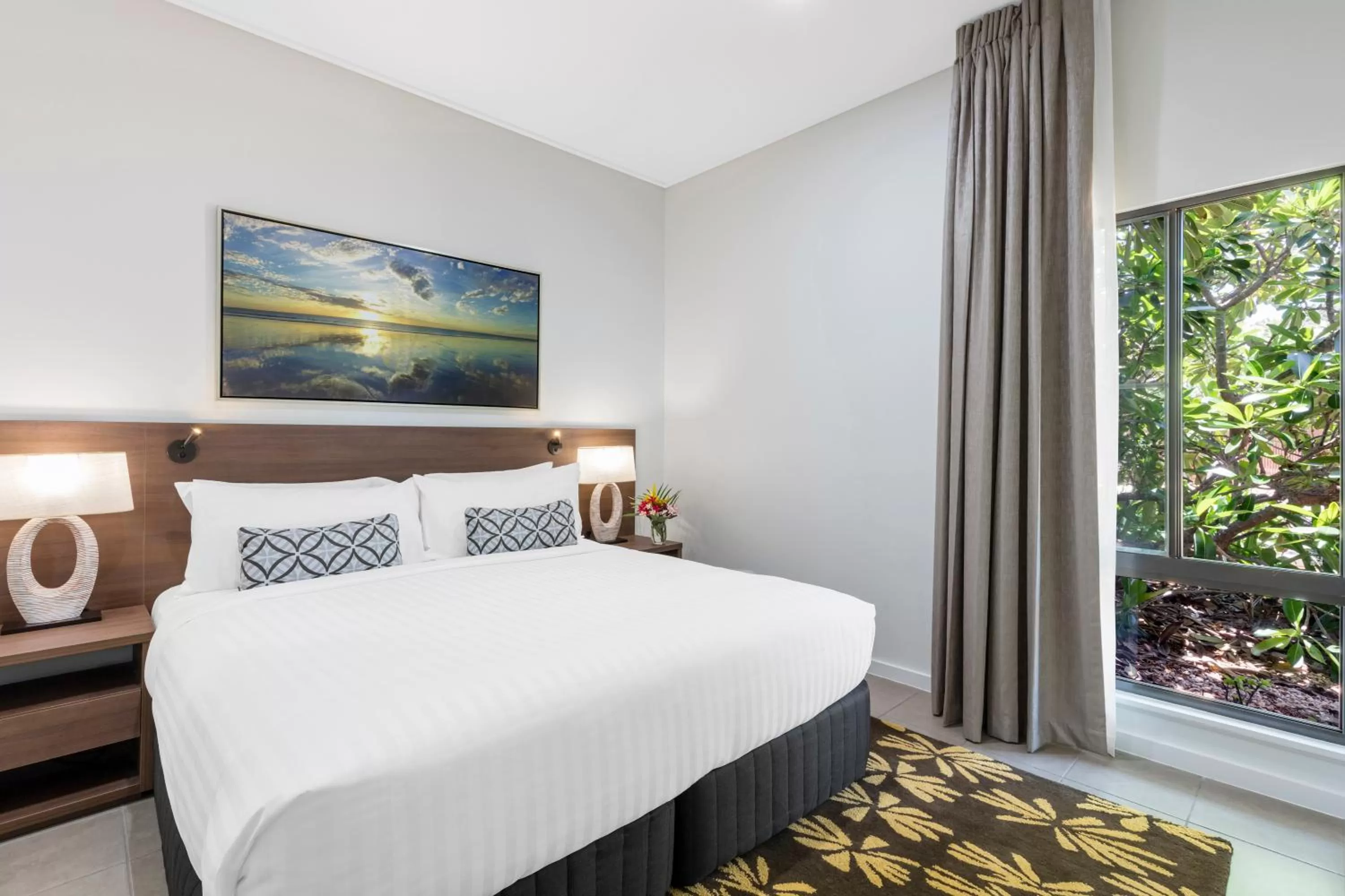 Bedroom, Bed in Oaks Cable Beach Resort