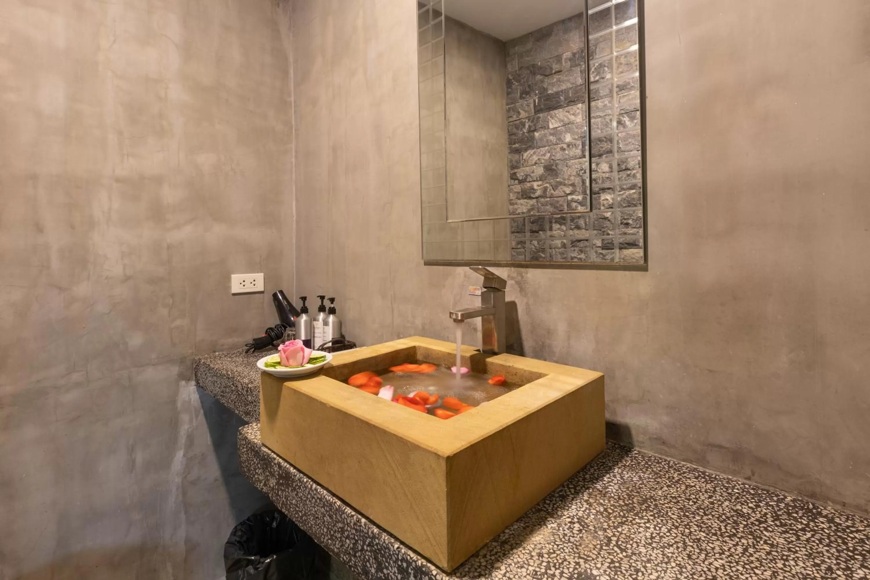 Shower in The Five Senses Boutique Hotel