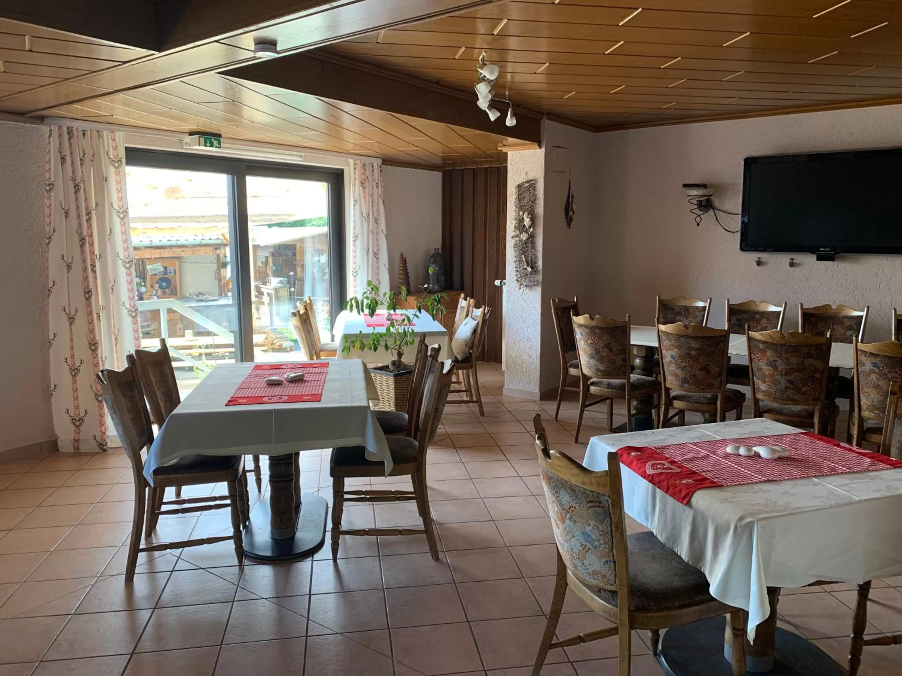 Restaurant/places to eat in Kubacher Hof