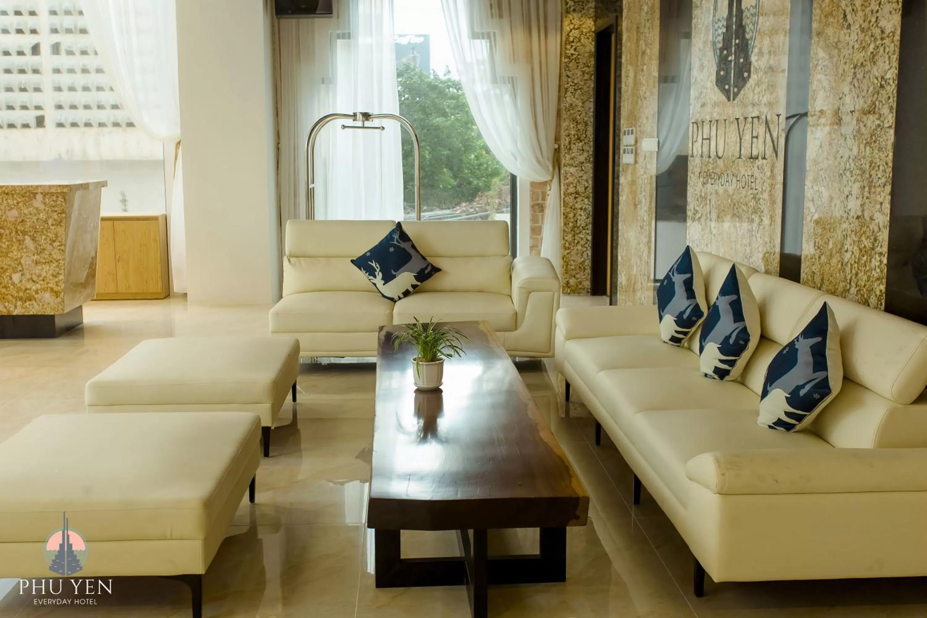 Living room in PHÚ YÊN EVERYDAY HOTEL
