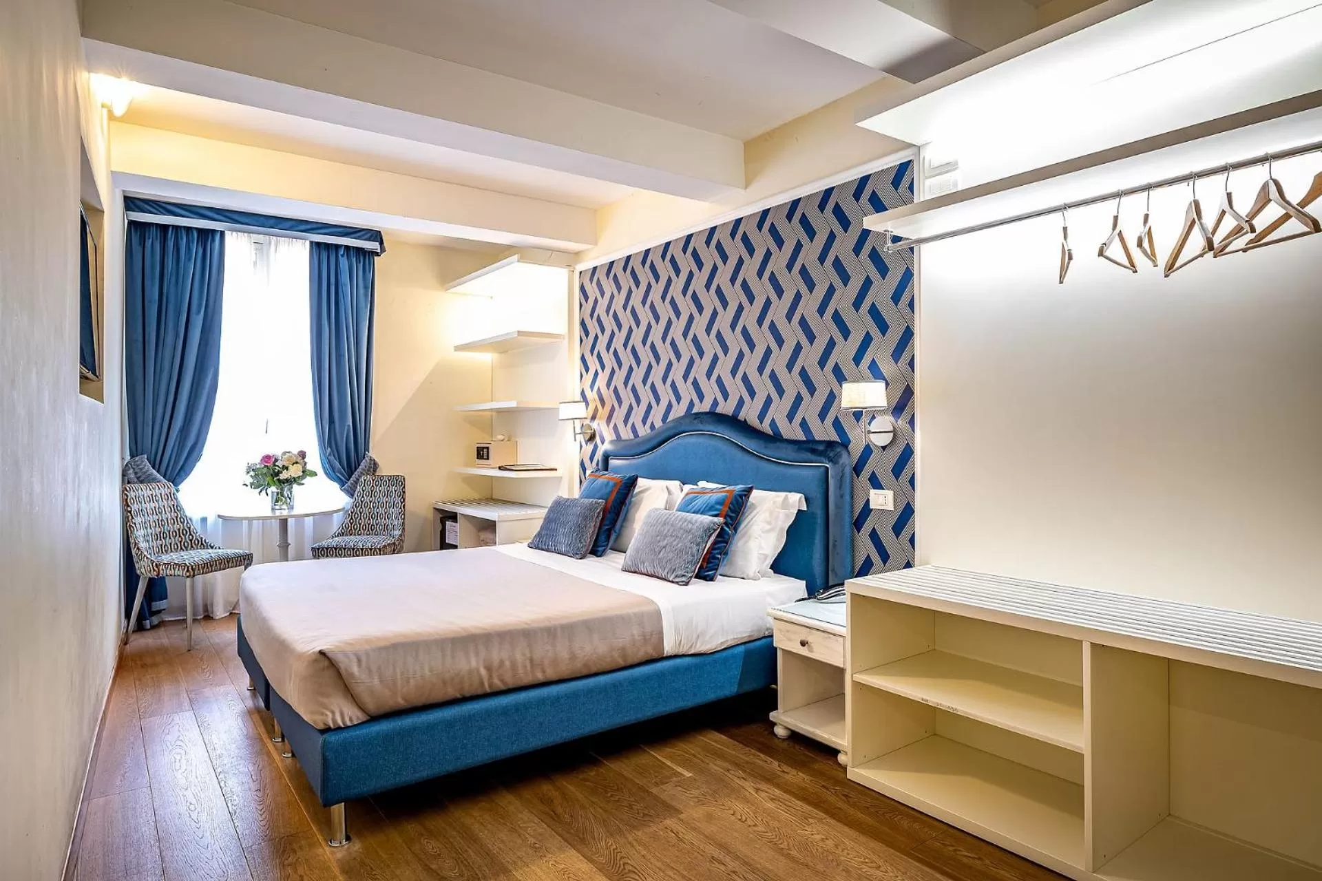 Bedroom, Bed in Hotel La Scaletta al Ponte Vecchio