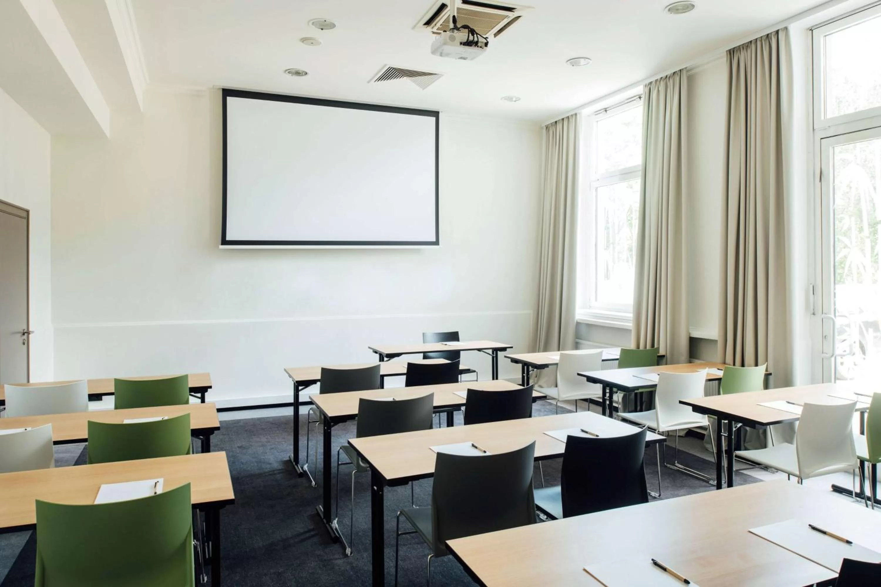 Meeting/conference room in Vienna House Easy by Wyndham Cracow