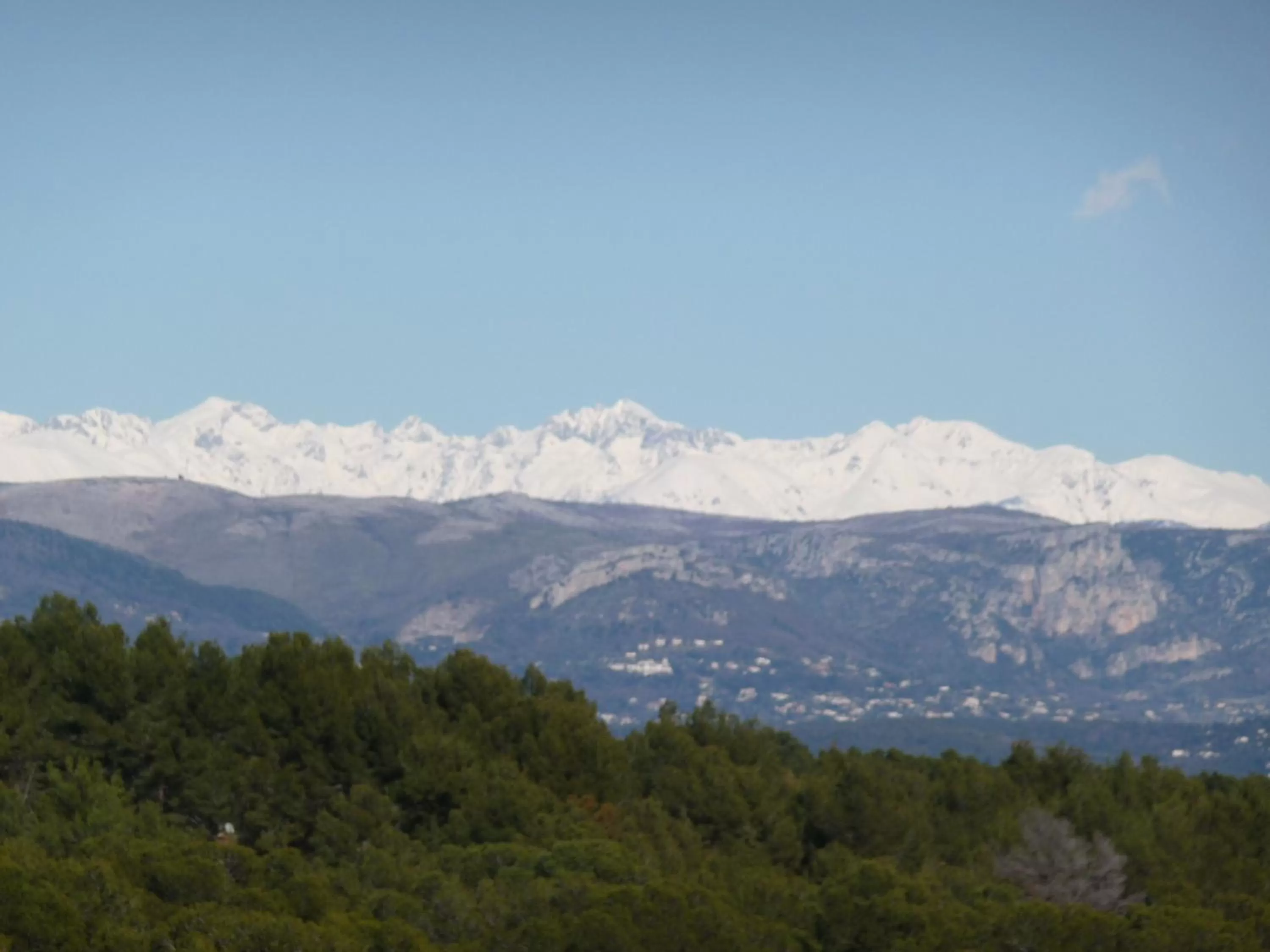 Mountain View in Chambre d'hôte "HAVRE DE PAIX" Prestige jacuzzi, hammam, sauna, PISCINE Mougins Cannes Grasse