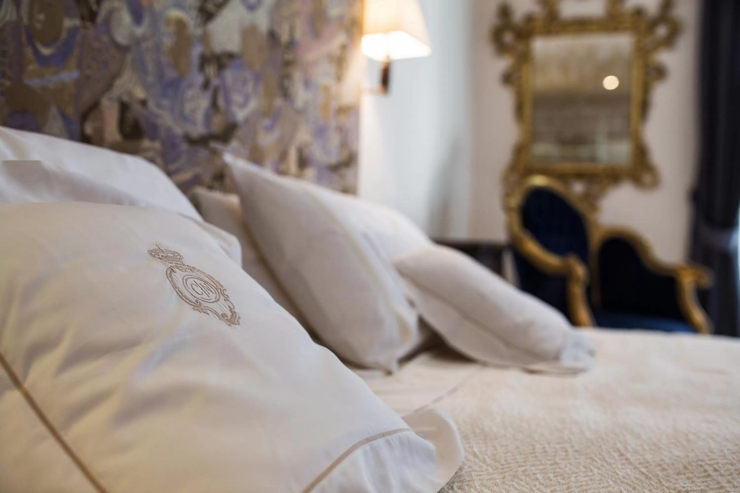 Decorative detail, Bed in Ca' Nigra Lagoon Resort