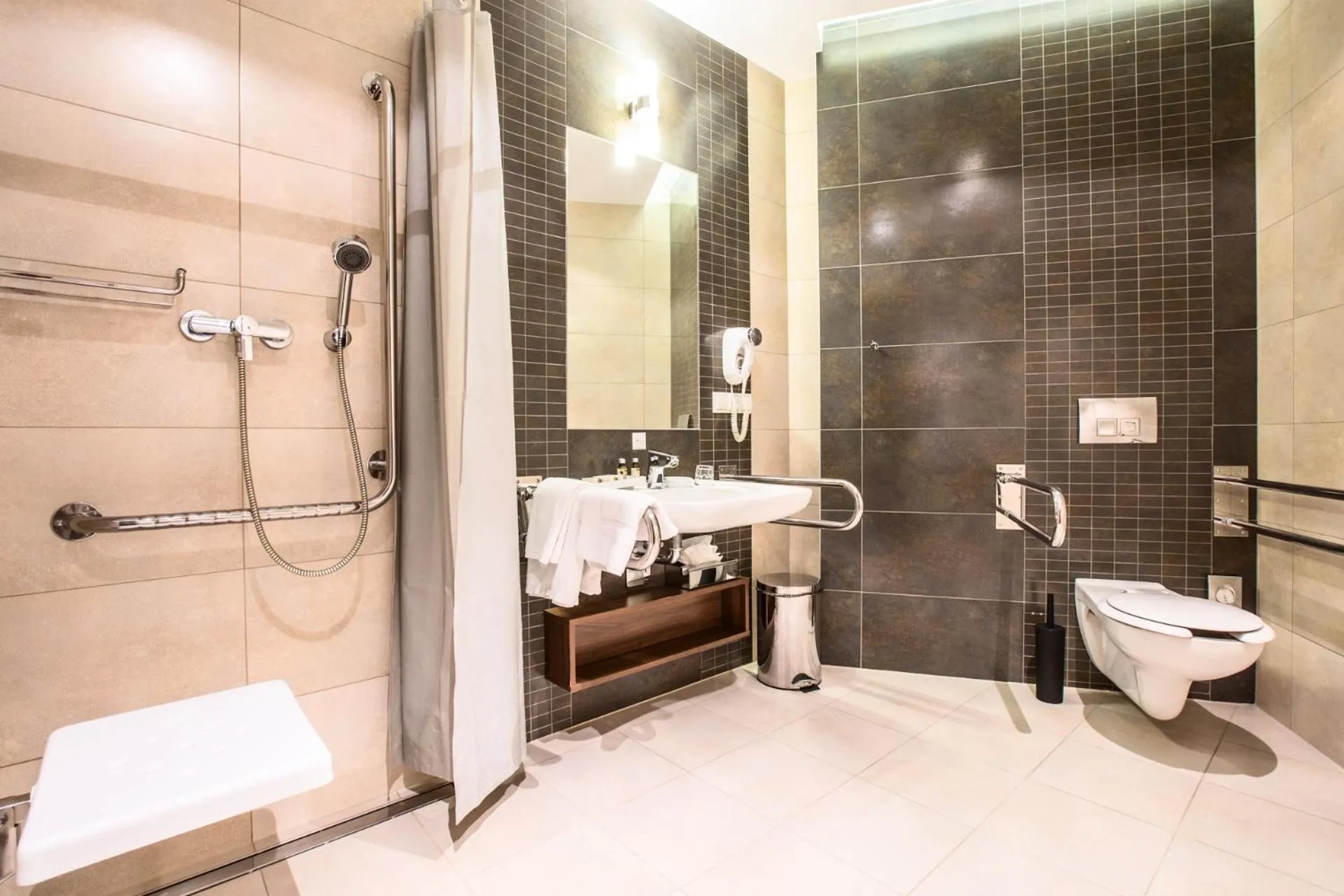 Toilet in Rado Resort Spa & Wellness