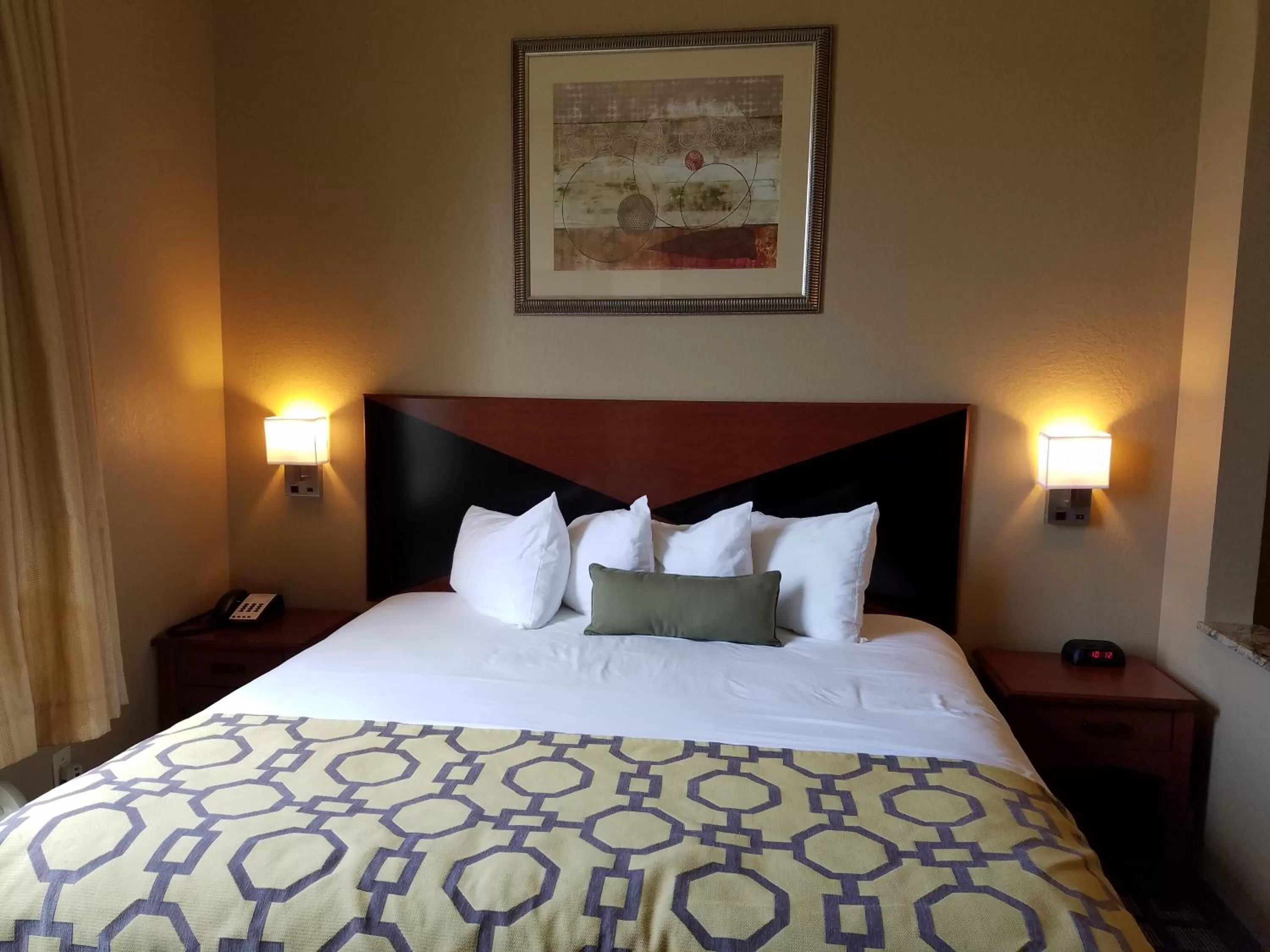 Bed in Baymont by Wyndham Marrero