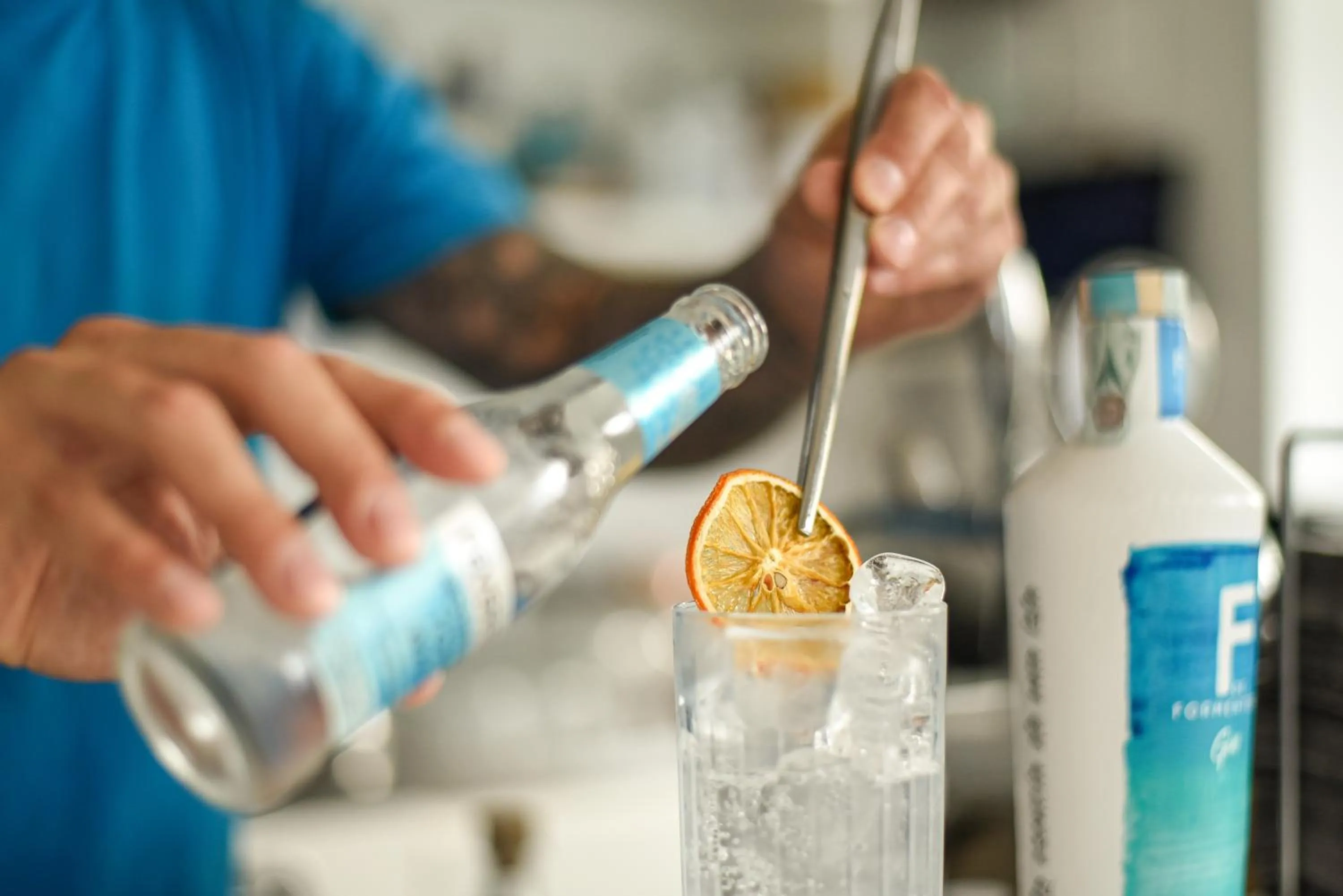 Restaurant/places to eat in Bella Hotel & Restaurant with private dock for mooring boats