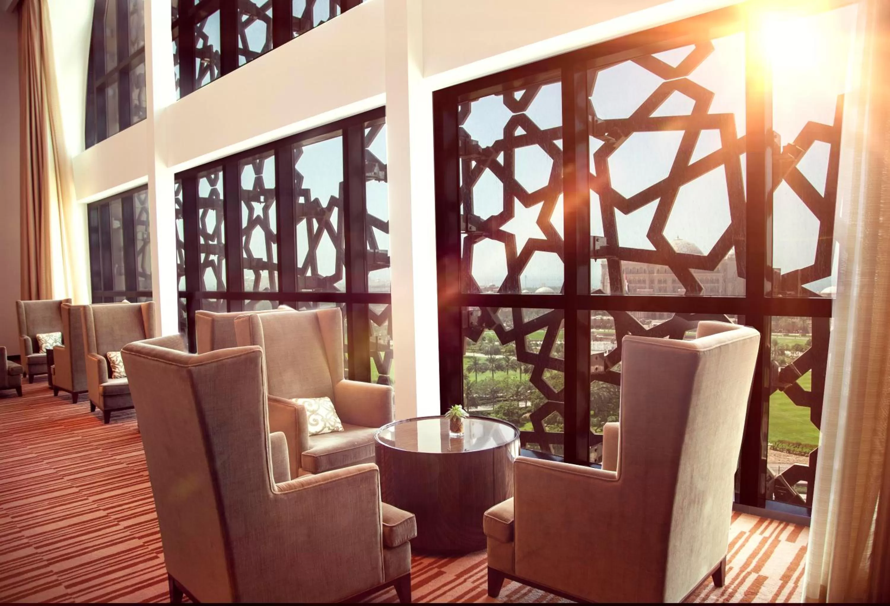 Restaurant/places to eat in Bab Al Qasr Hotel