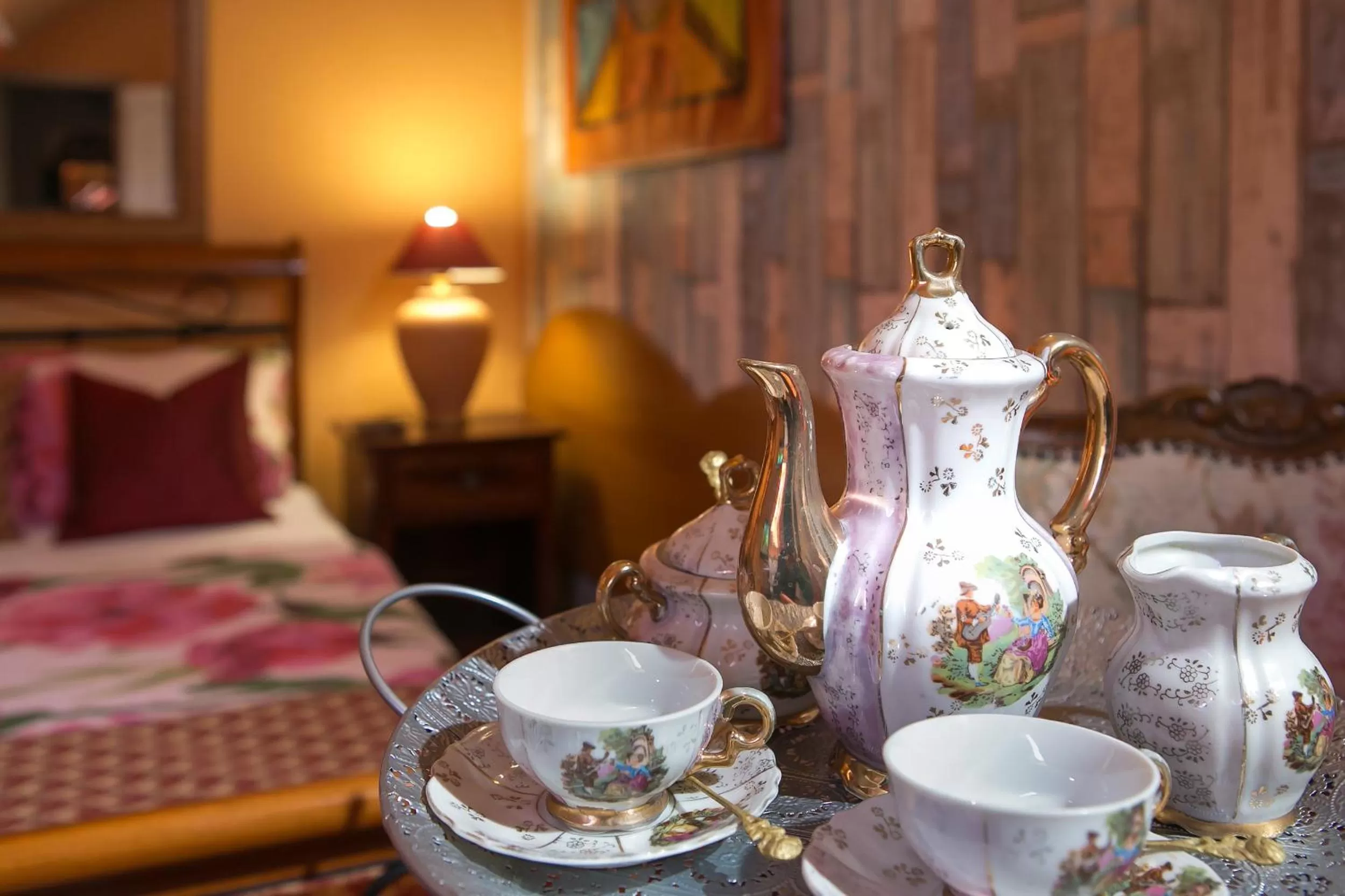 Bed in Green Park Villa