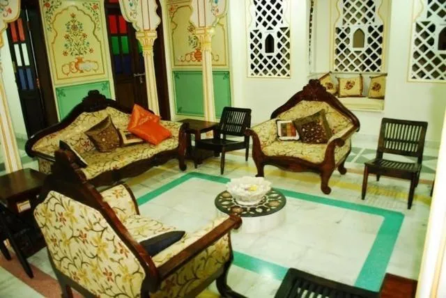 Seating area in Rani Mahal Hotel