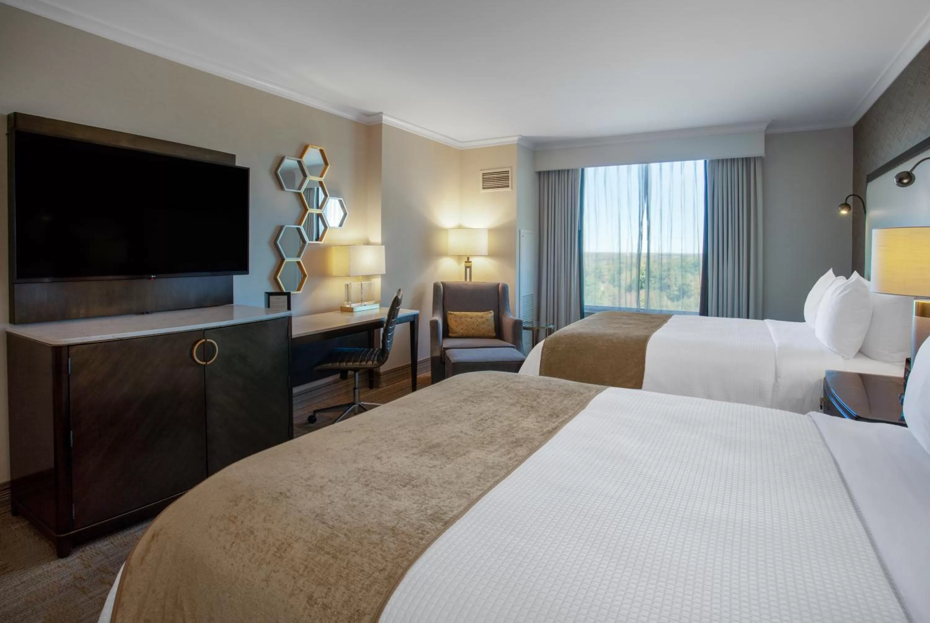 Bed in Grandover Resort & Spa, a Wyndham Grand Hotel