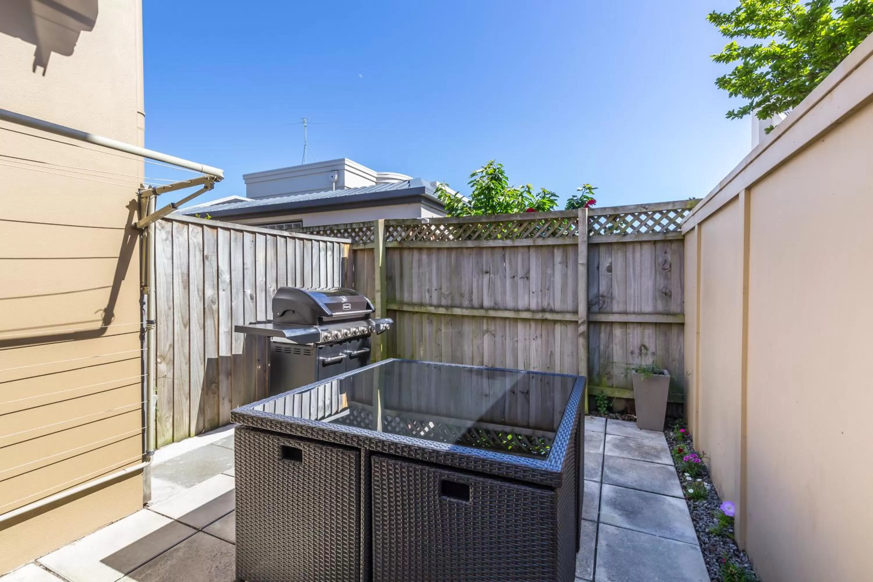 BBQ facilities in Roma On Riccarton Motel