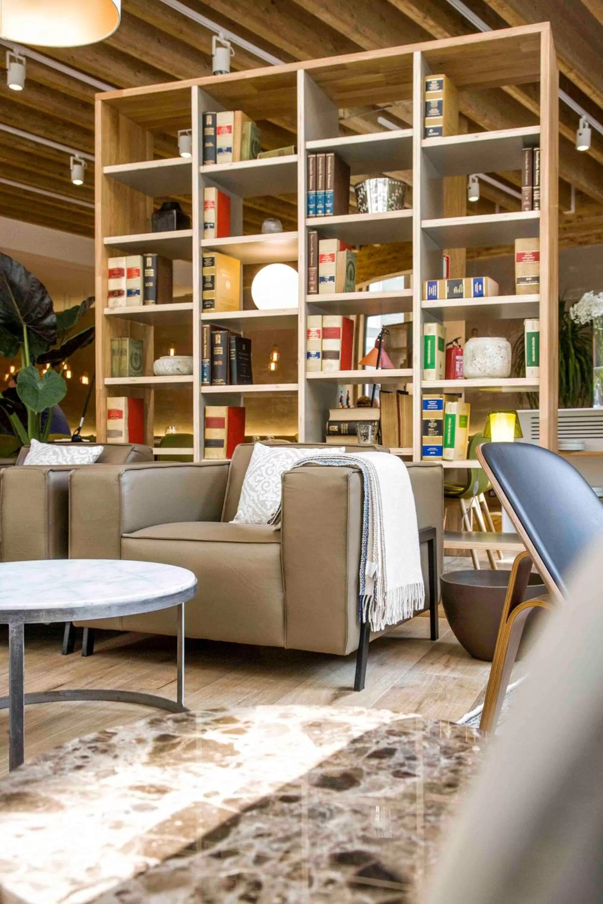 Restaurant/places to eat in Zenit San Sebastián